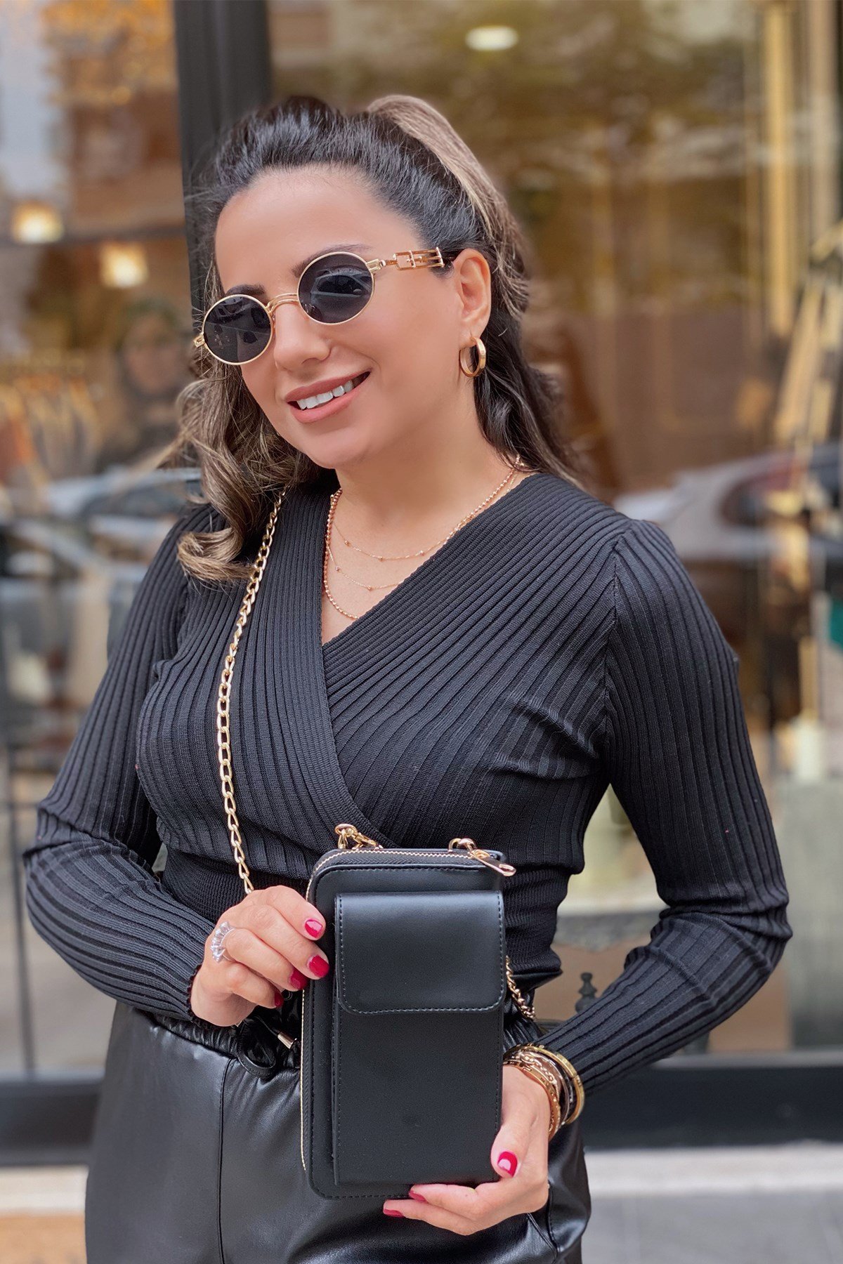 Siyah Zincirli Cüzdan Çanta