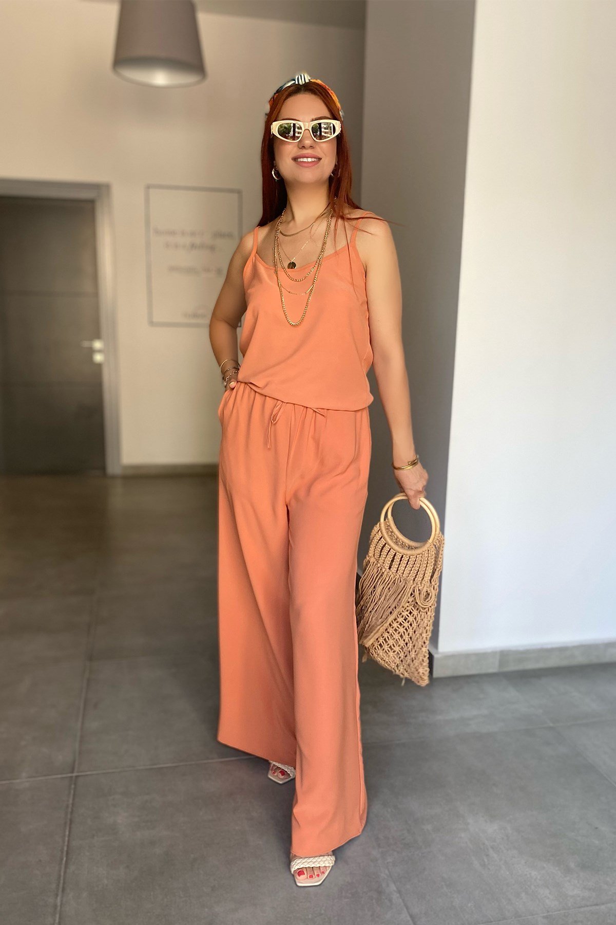 Somon Renk İp Askılı Pantolon Takım