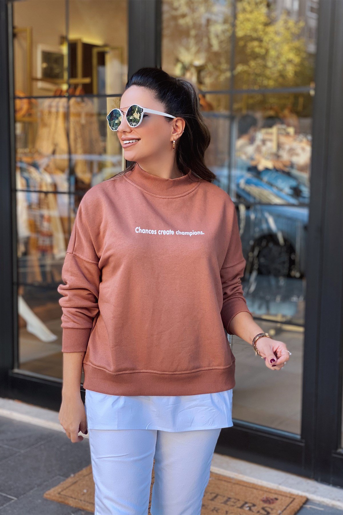 Taba Altı Gömlek Detaylı Sweatshirt