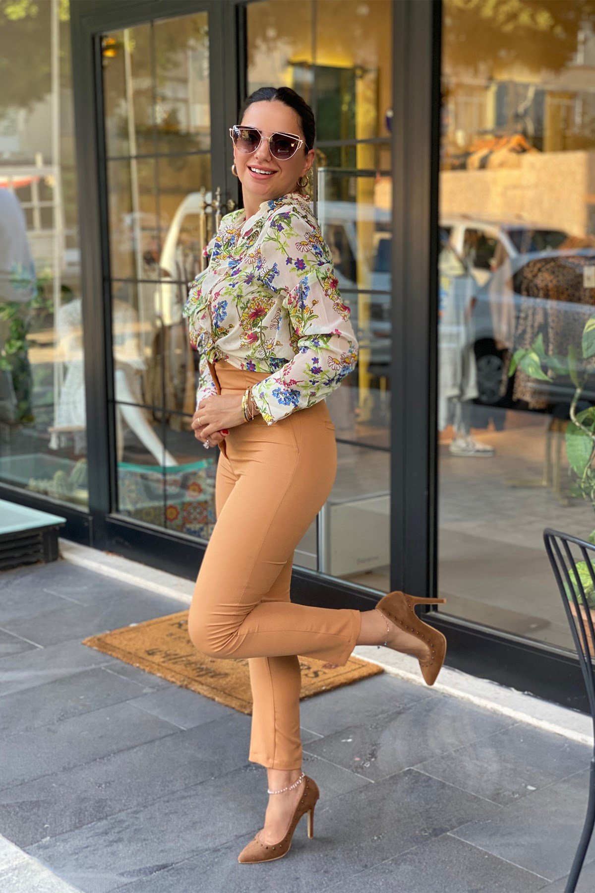 Taba Dar Paça Yüksek Bel Kumaş Pantolon