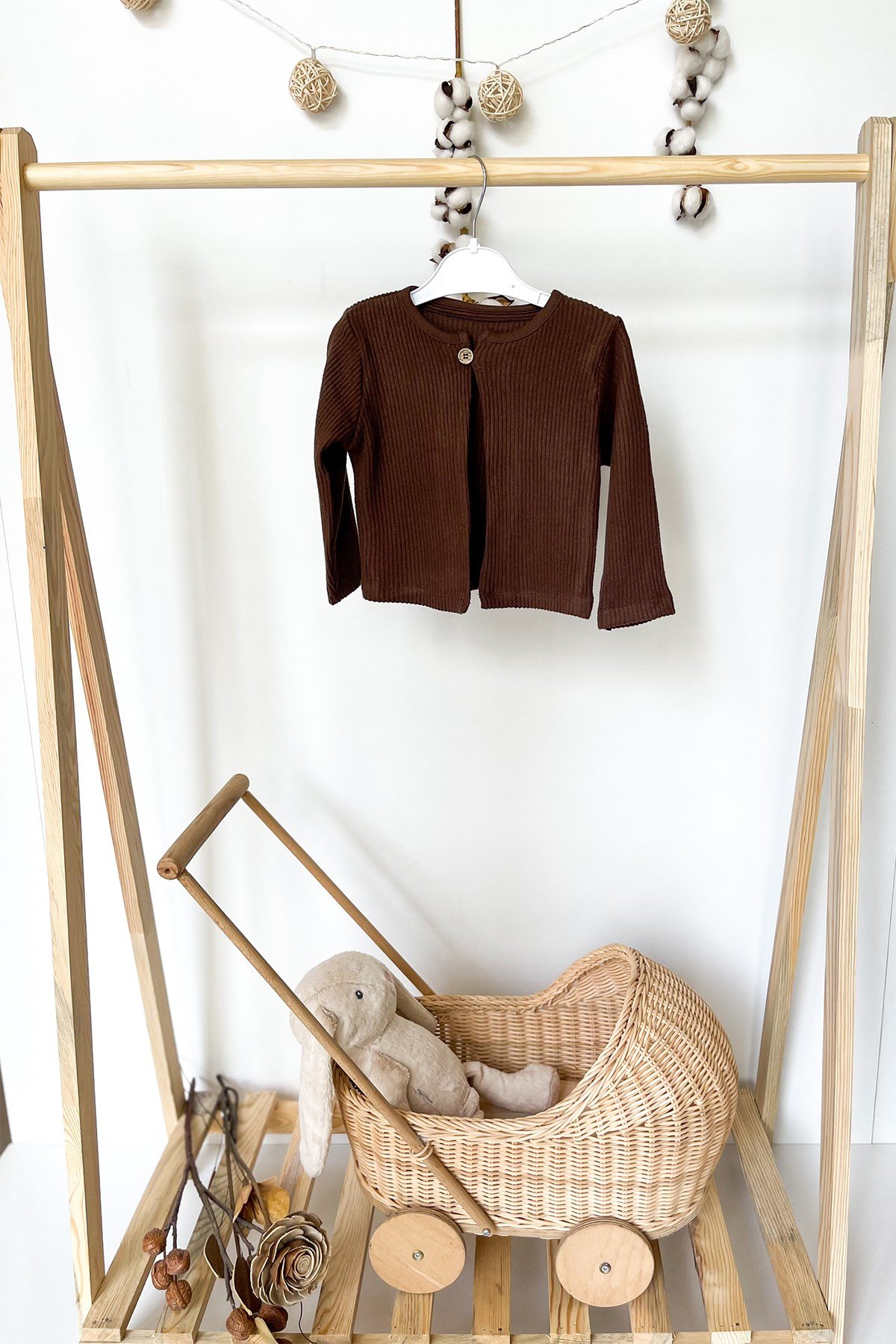 Tek Düğmeli Kahve Hırka