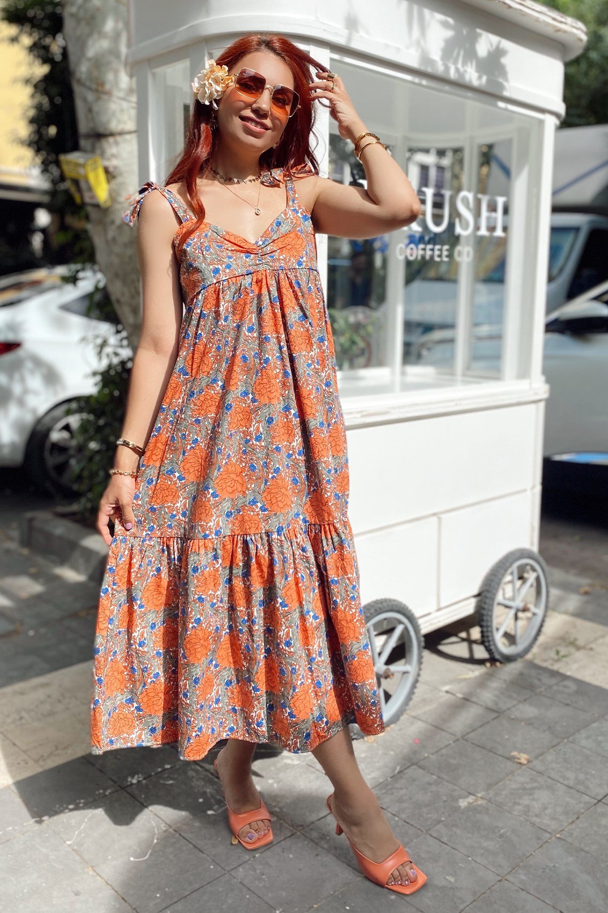 Turuncu Bağlamalı Renkli Poplin Elbise