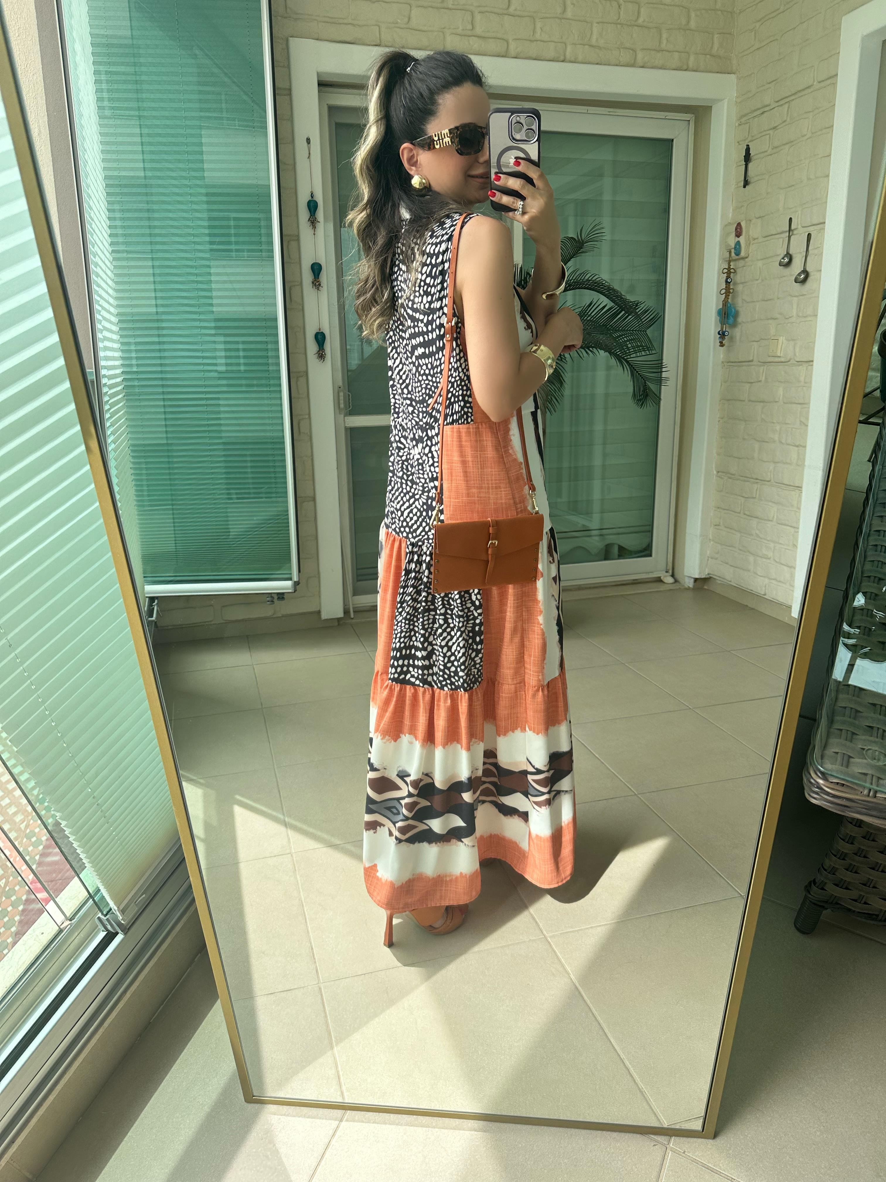 Turuncu Desenli Elbise