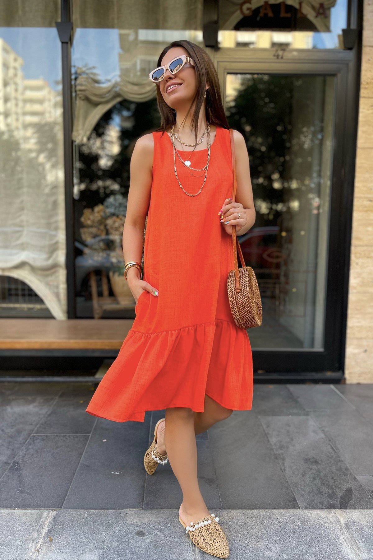 Turuncu Kolsuz Basic Elbise