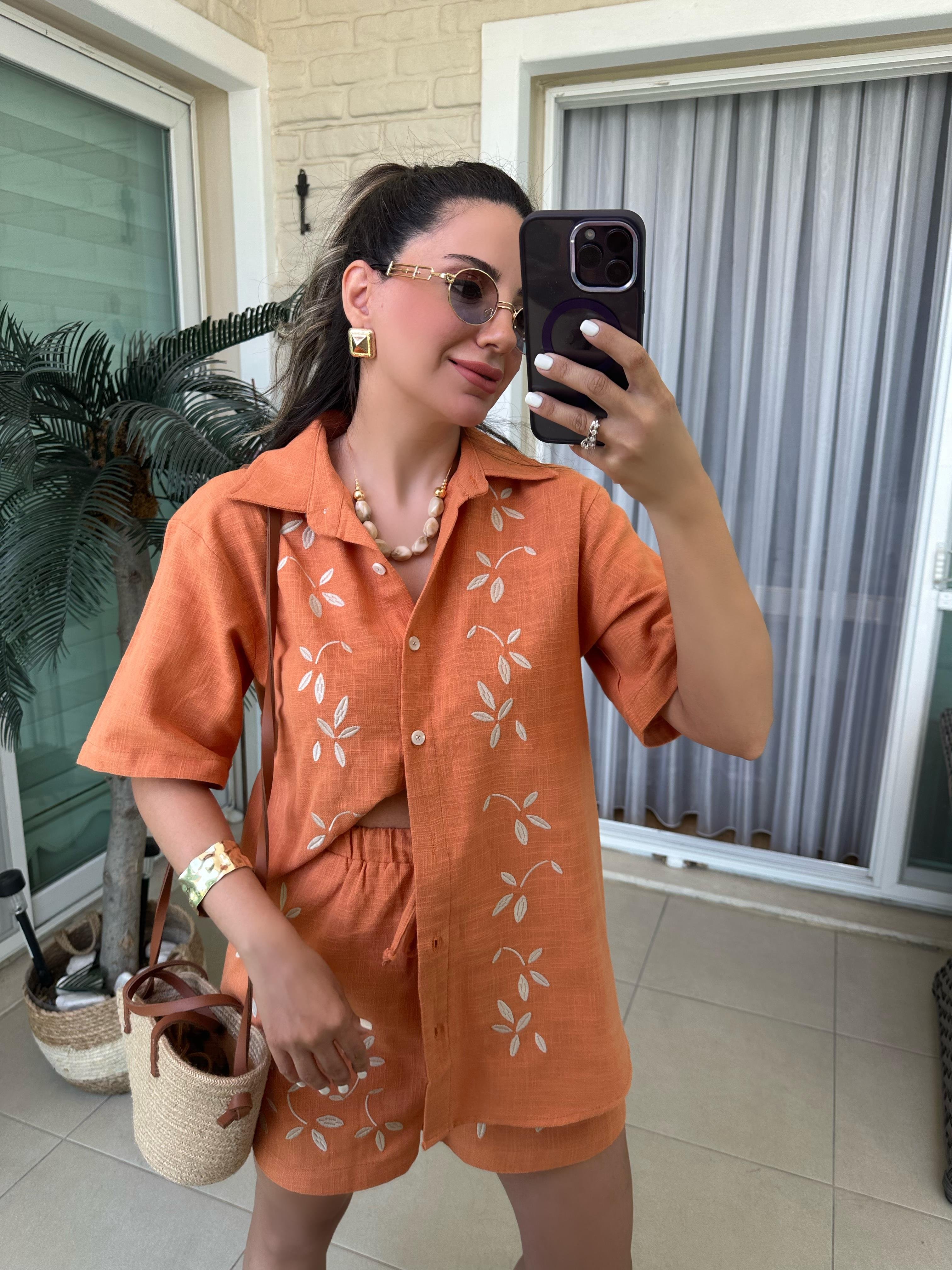 Turuncu Nakışlı Şort Gömlek Takım