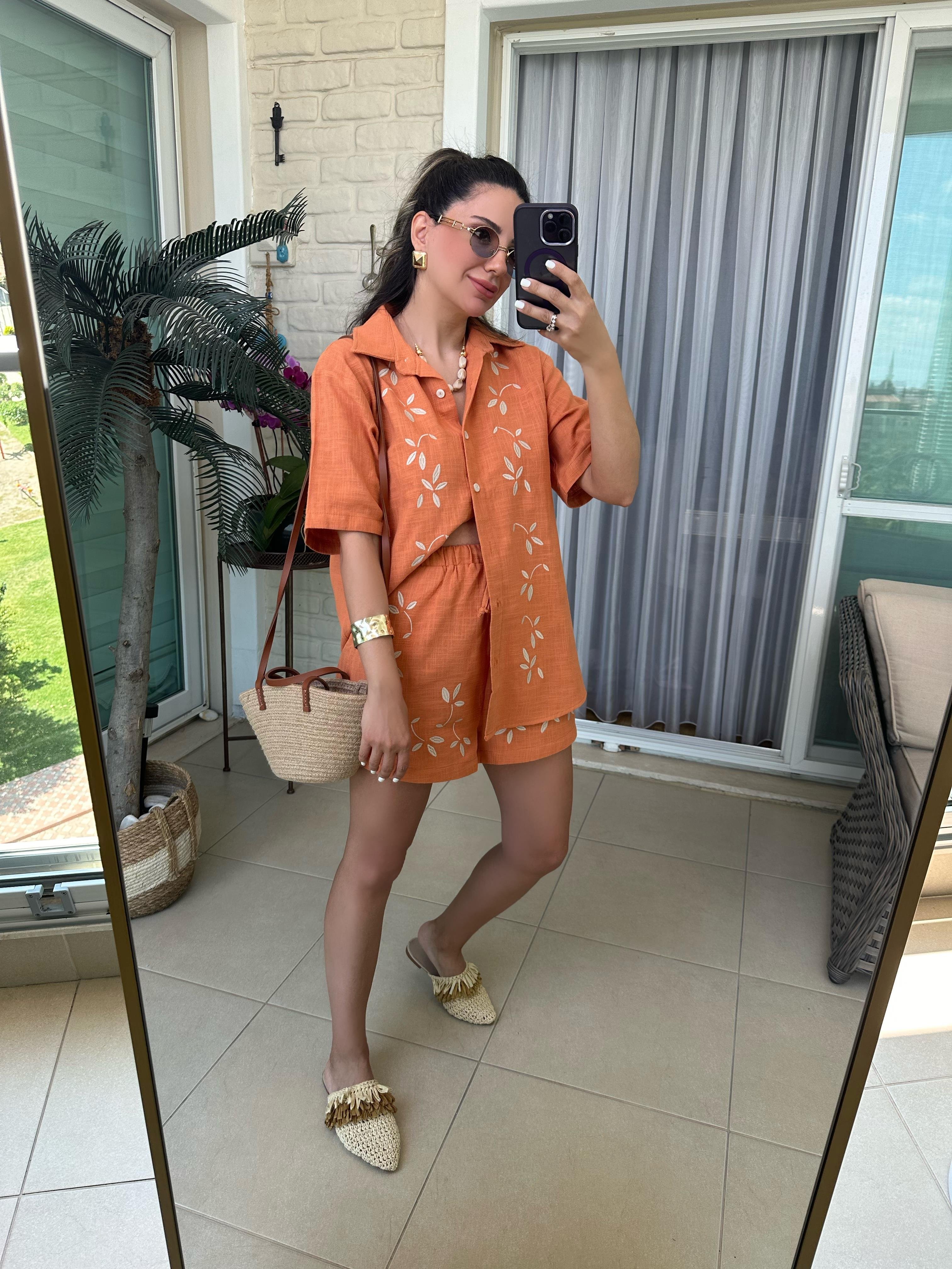 Turuncu Nakışlı Şort Gömlek Takım