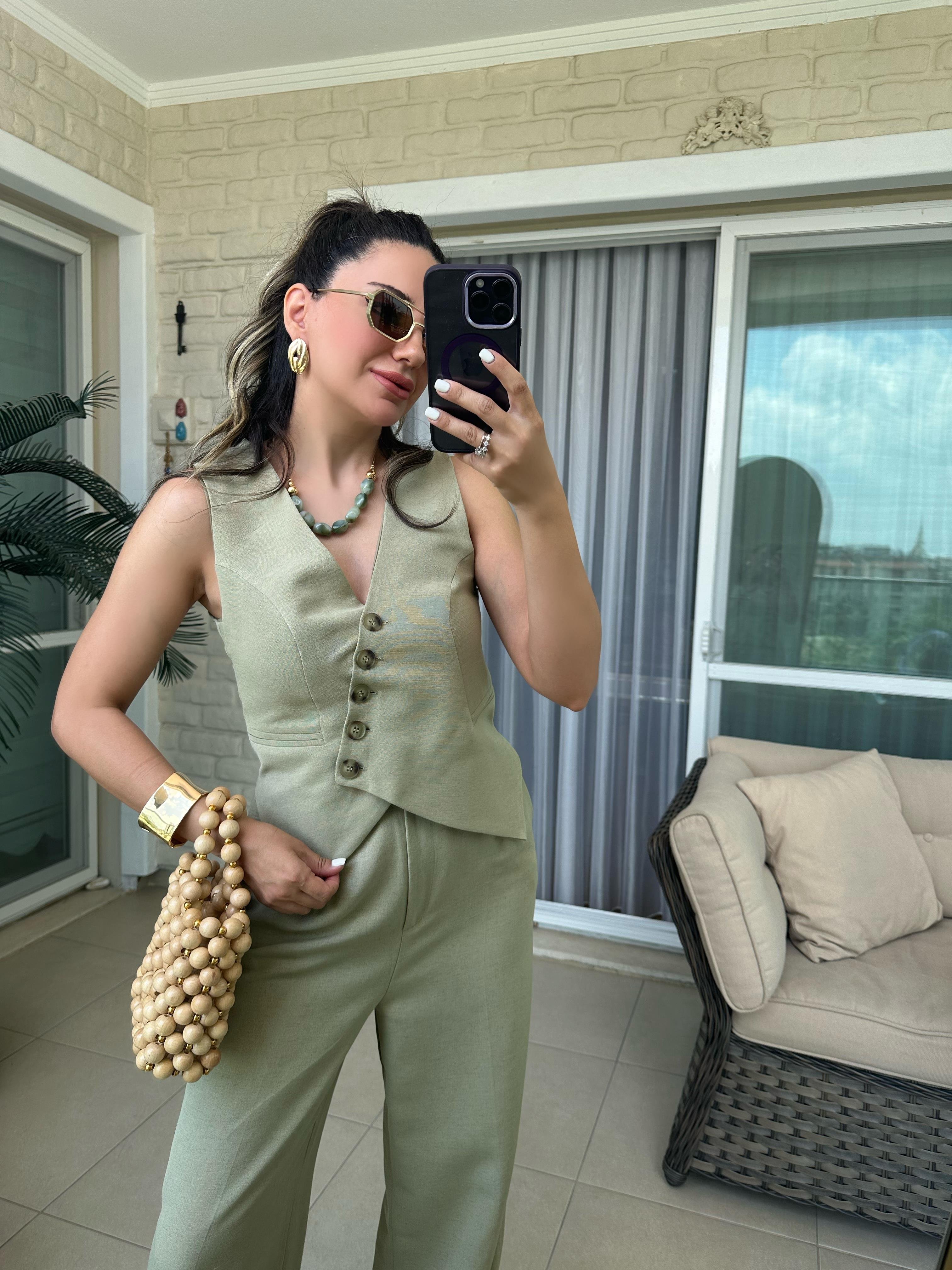 Yeşil Çapraz Düğme Detaylı Yelek Pantolon Takım