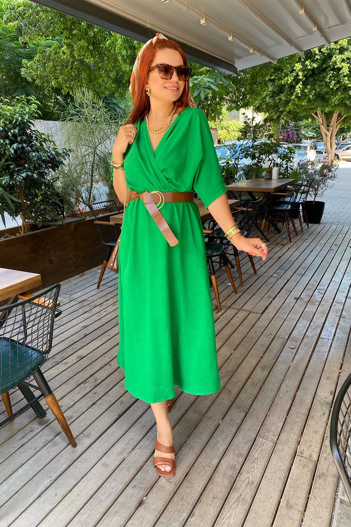 Yeşil Kruvaze Kemerli Elbise