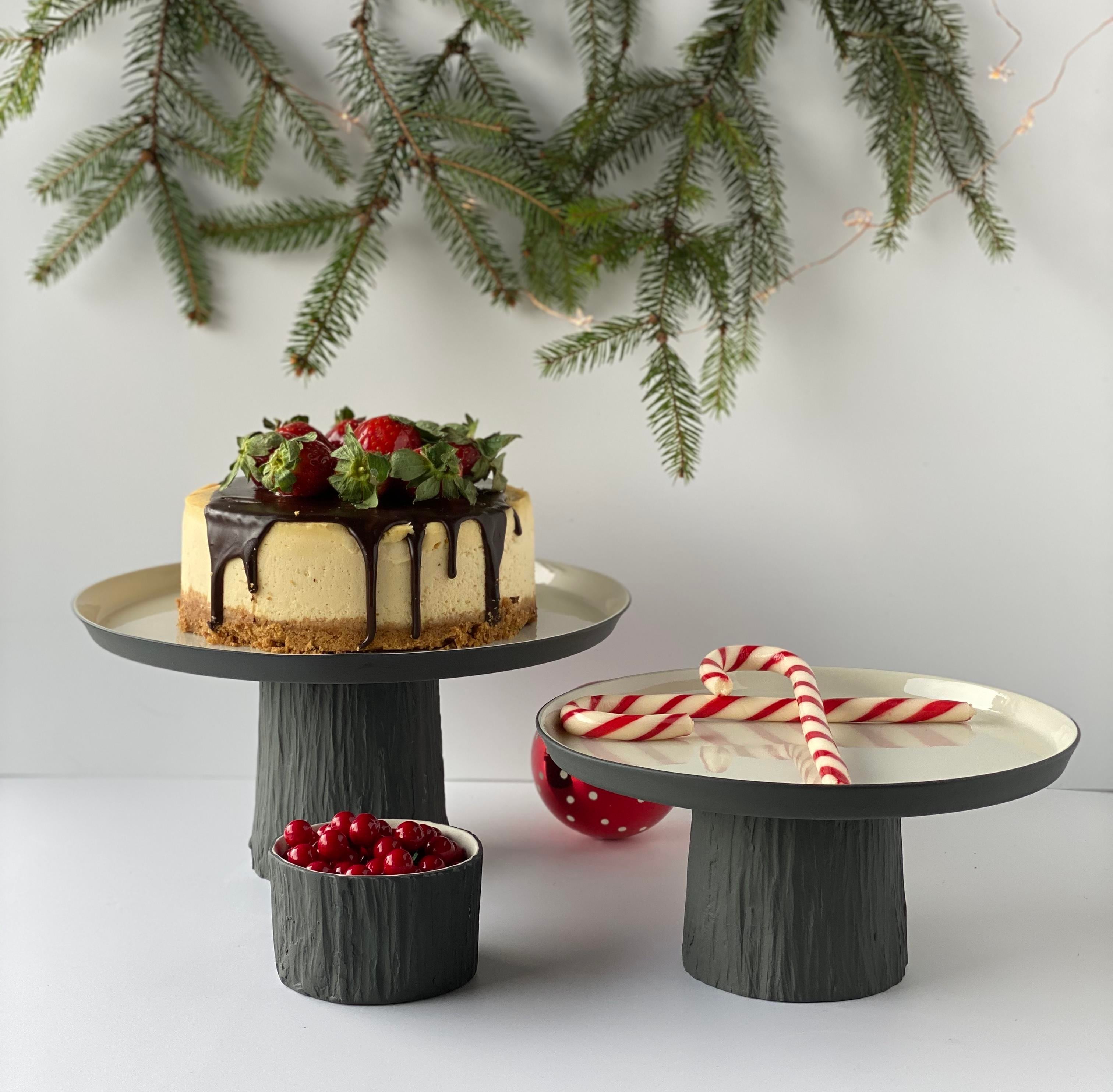 Tree Round Large Cake Salver Black - Black & Ivory