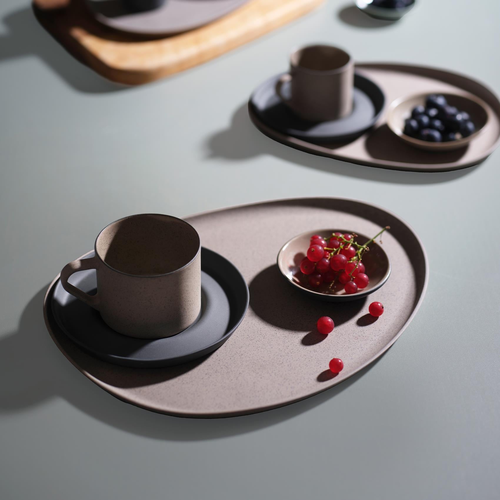 Nest Glitter Tabaklı Kahve/Çay Fincanı 180 ml Siyah-Pırıltılı Taş