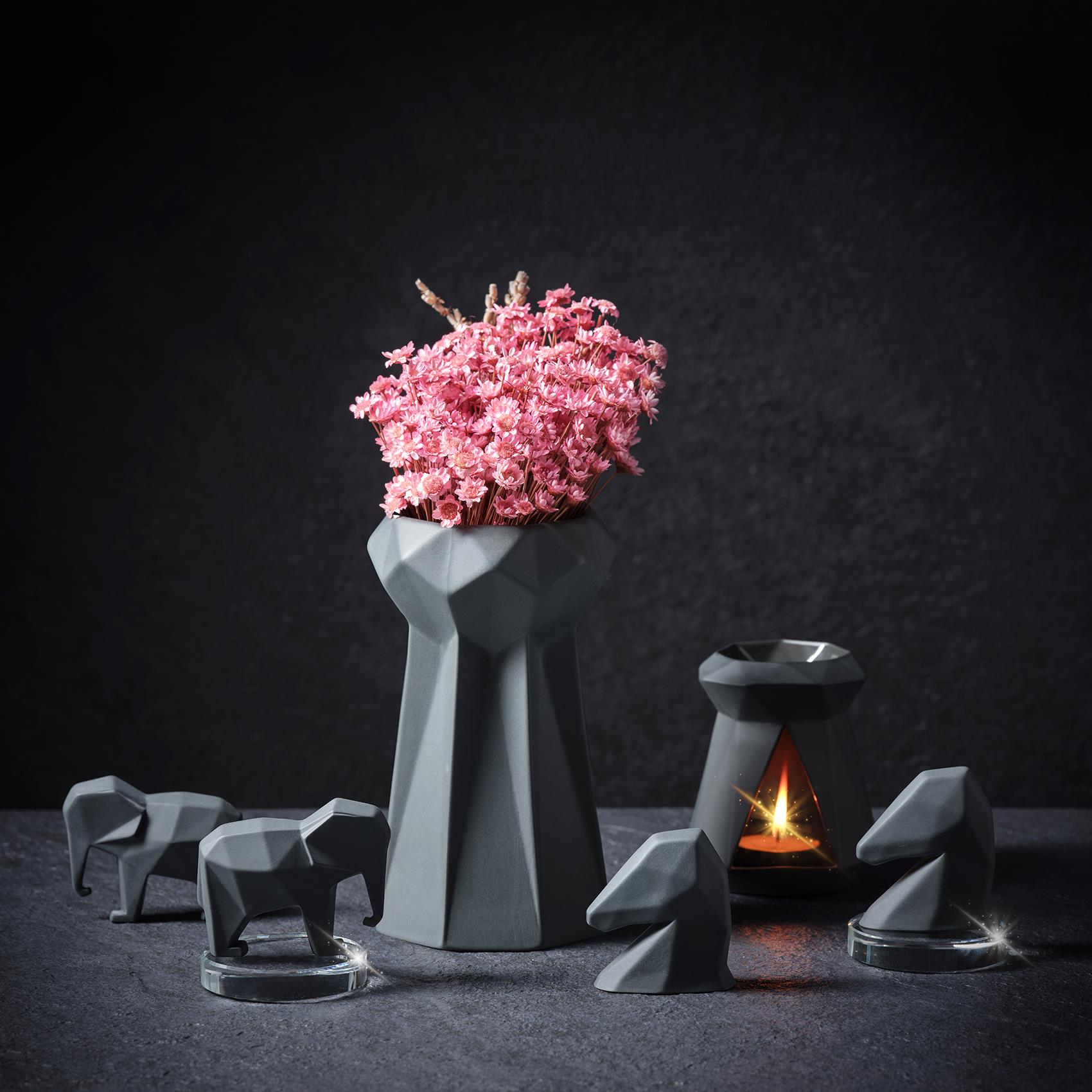 Chess Decorative Small Horse With Glass Base Black 