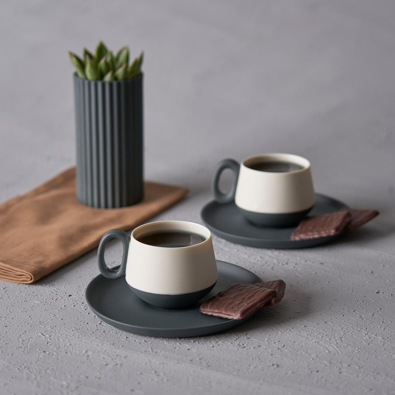 Tube Espresso Cup Wıth Saucer Set Of 2 Black - Black & Ivory
