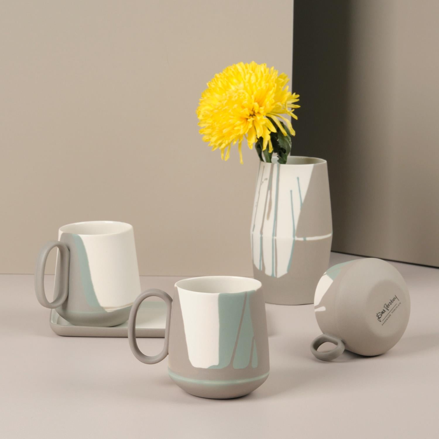 Tube Mug Colour Wave