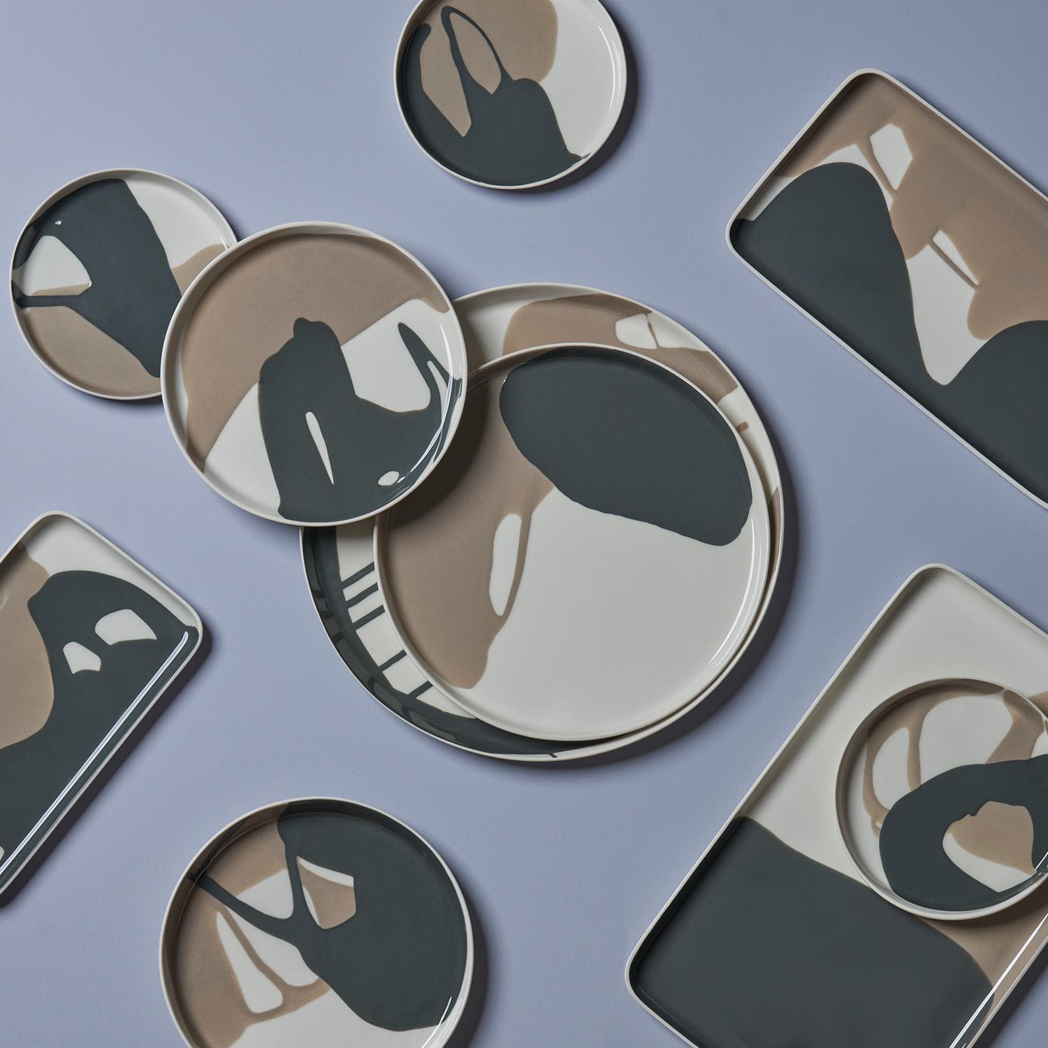 Round Starter Plate Colour Wave