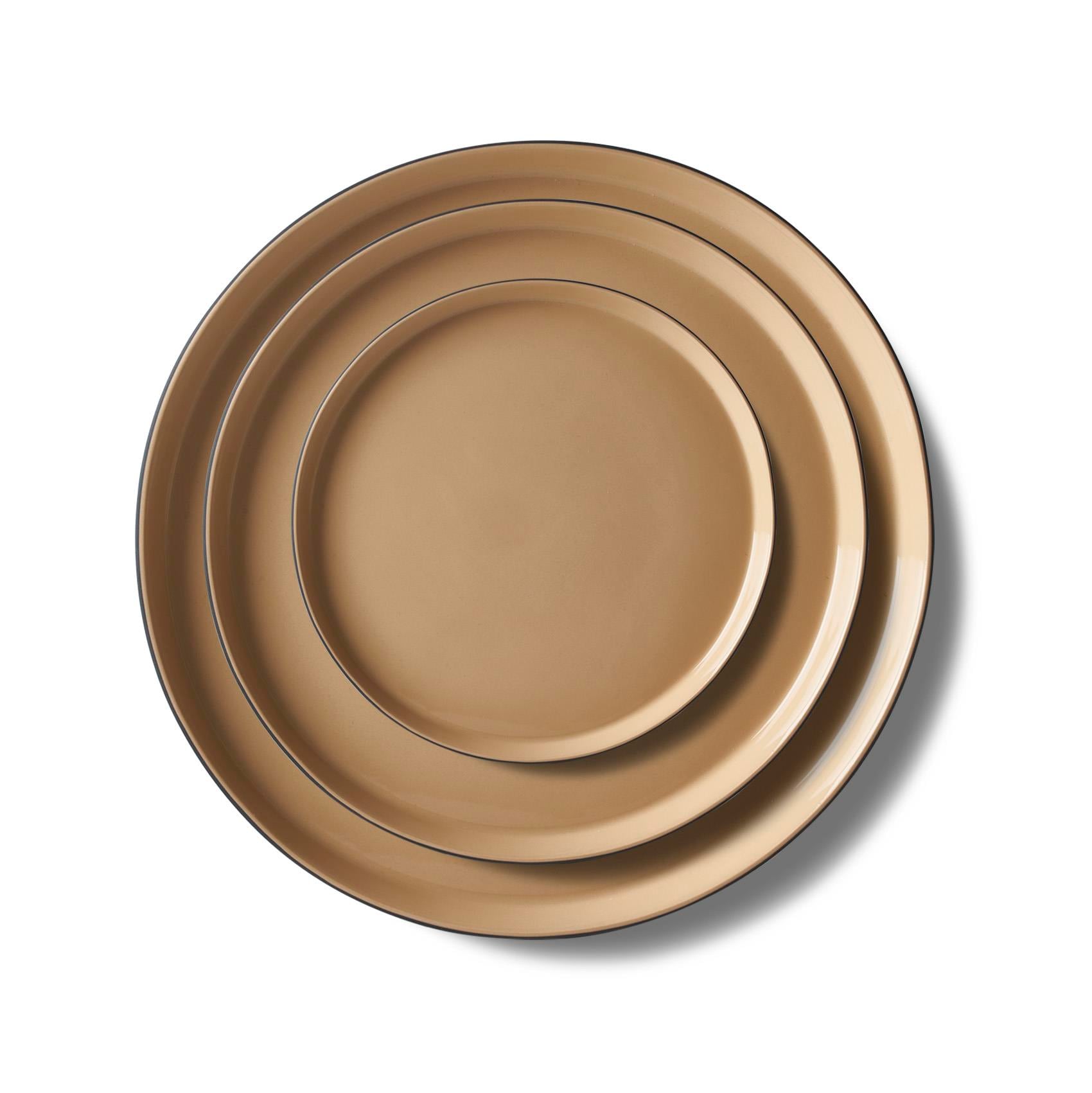 Round Plate Set Black & Straw