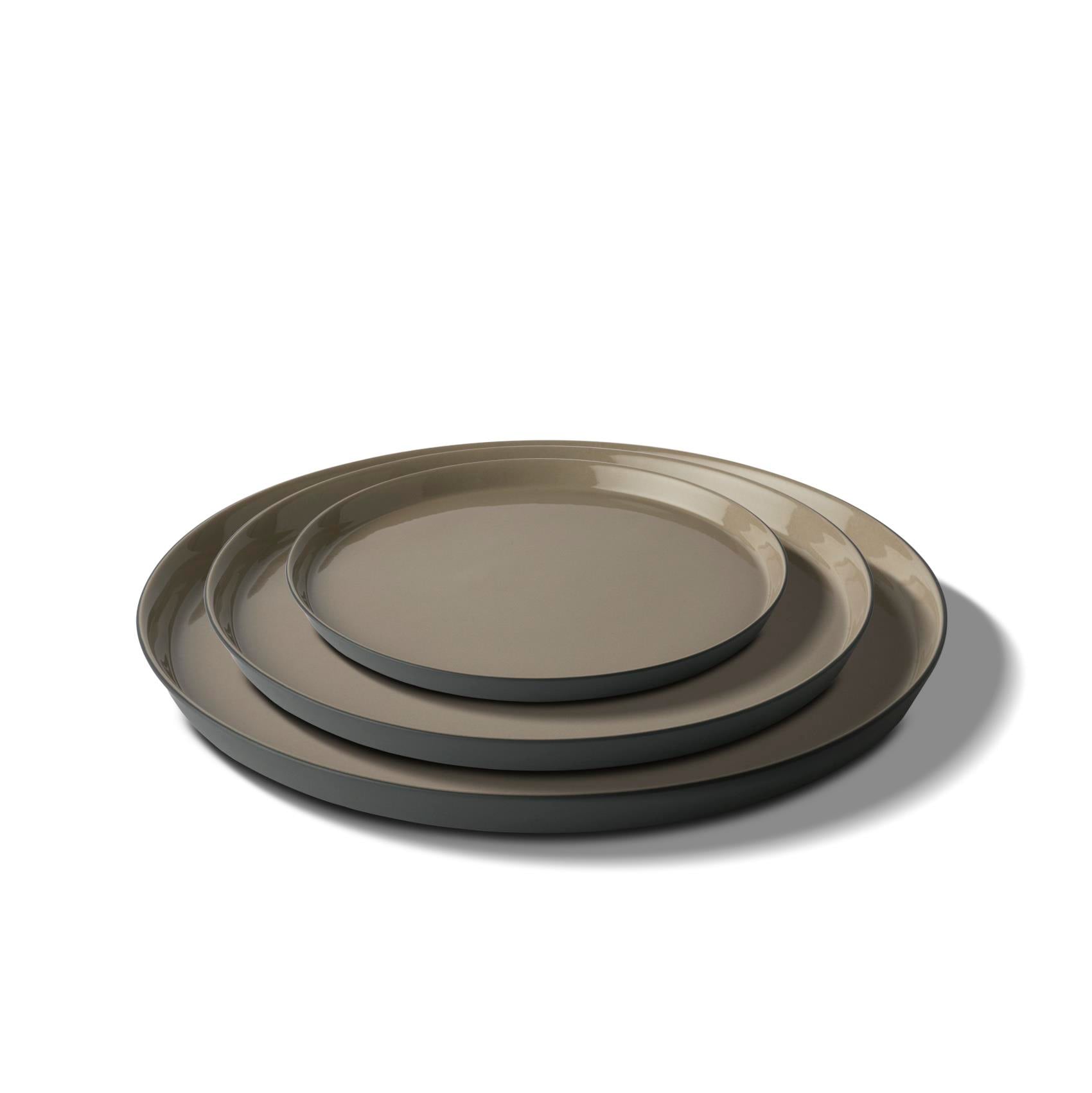 Round Plate Set Black & Rock