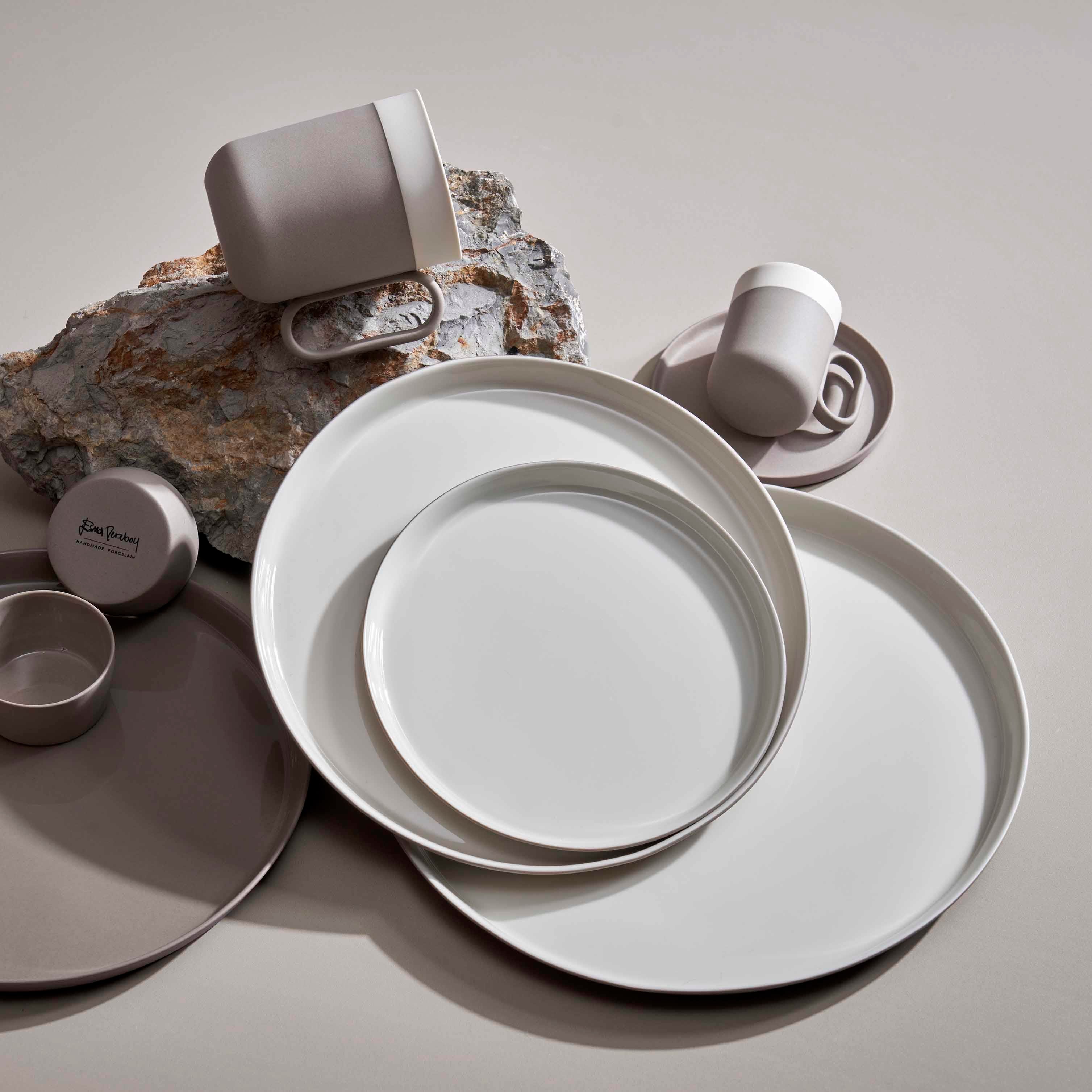 Round Plate Set Rock & Ivory