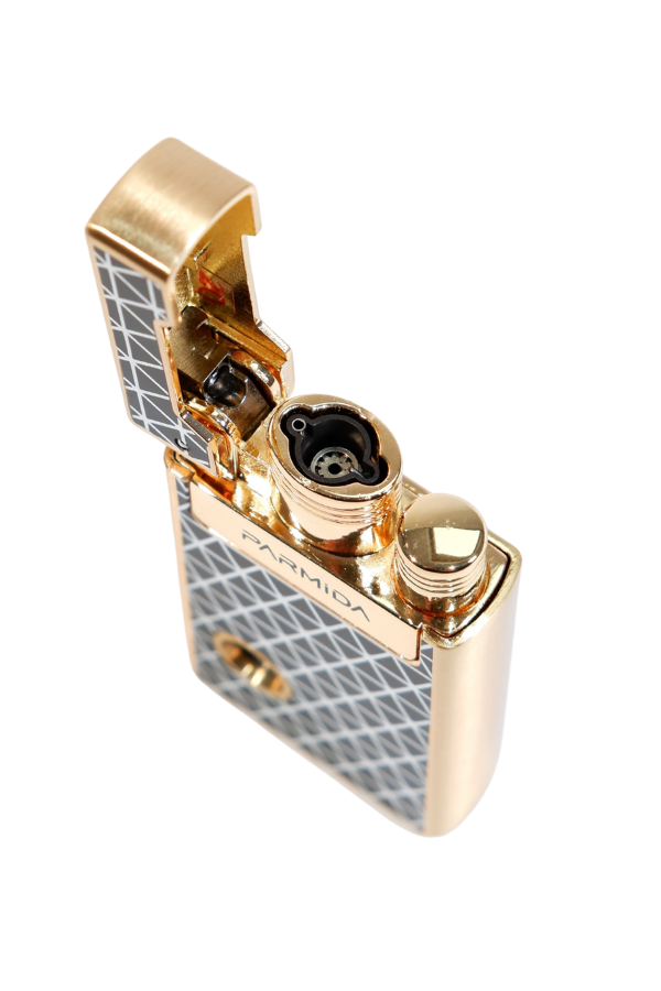Parmida Tek Torch Pürmüz Soft Flame Özellikli Gold Siyah-Beyaz Mozaik Desenli Metal Puro Çakmağı