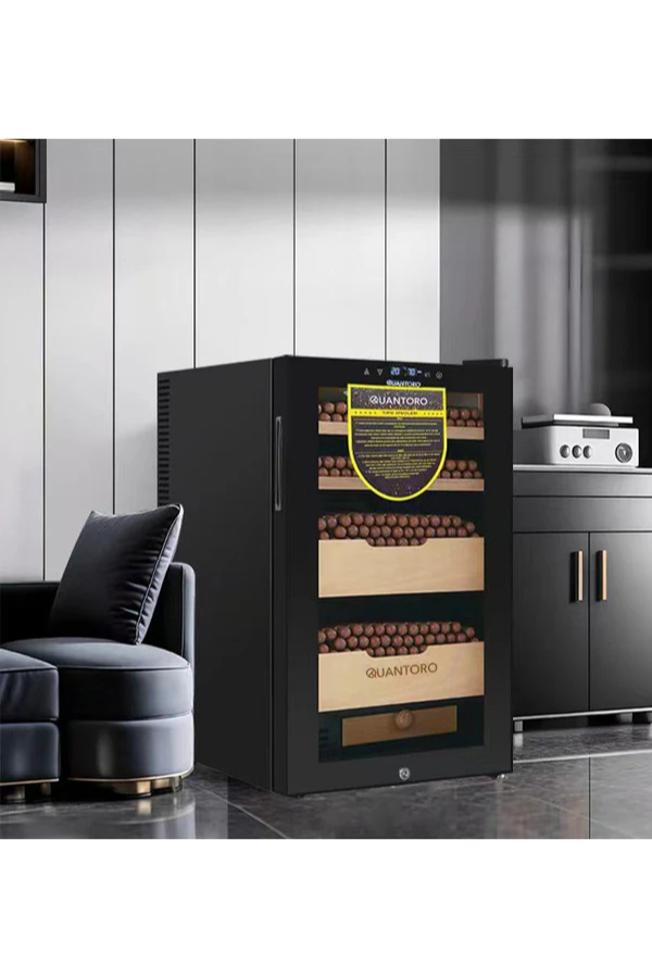 Quantoro QCC-8 Elektronik Nemlendirme & Soğutmalı Siyah Puro Dolabı - QTR-008