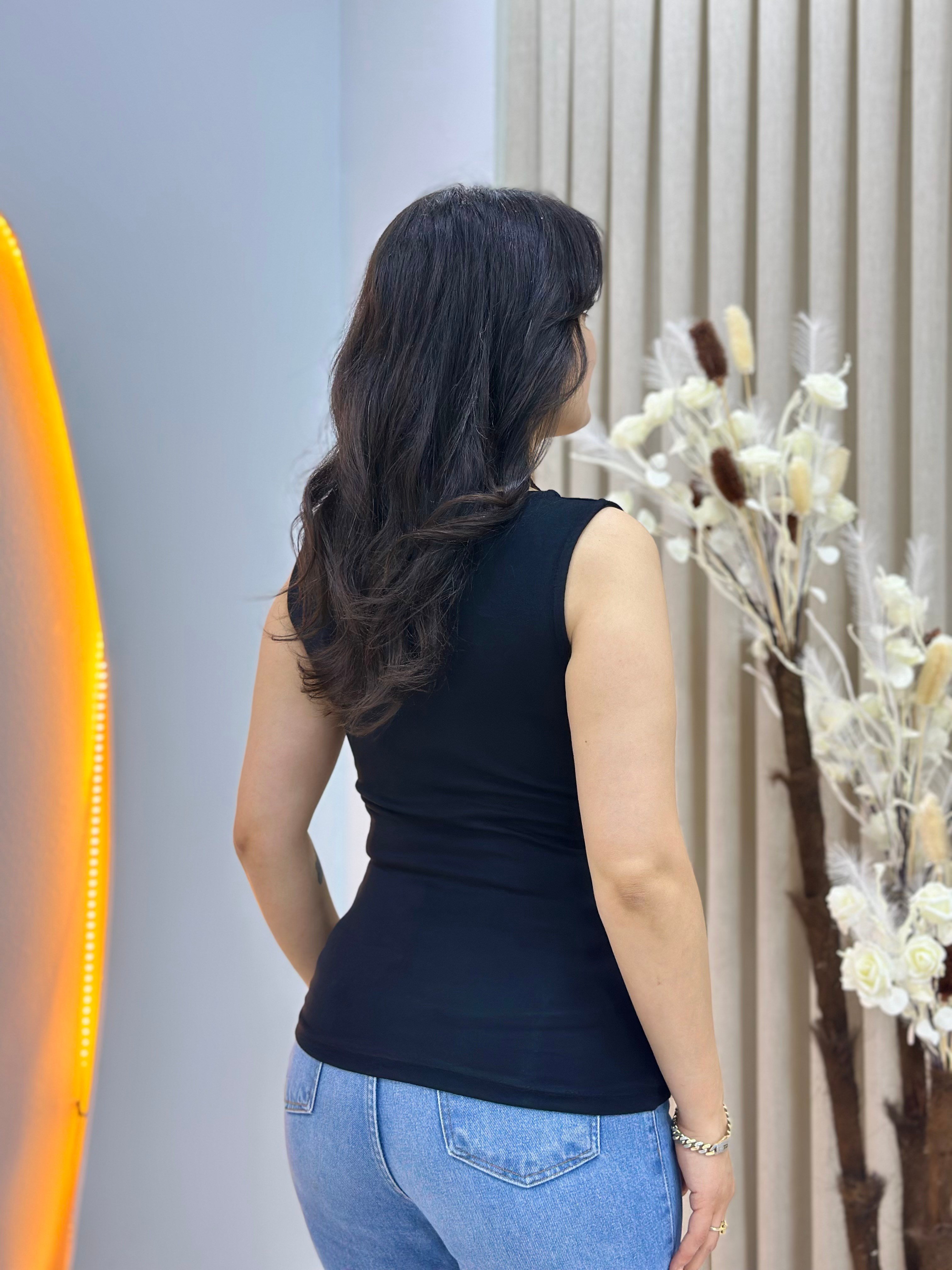 Bade Siyah U Yaka Dantel Detaylı Pamuklu Atlet D158