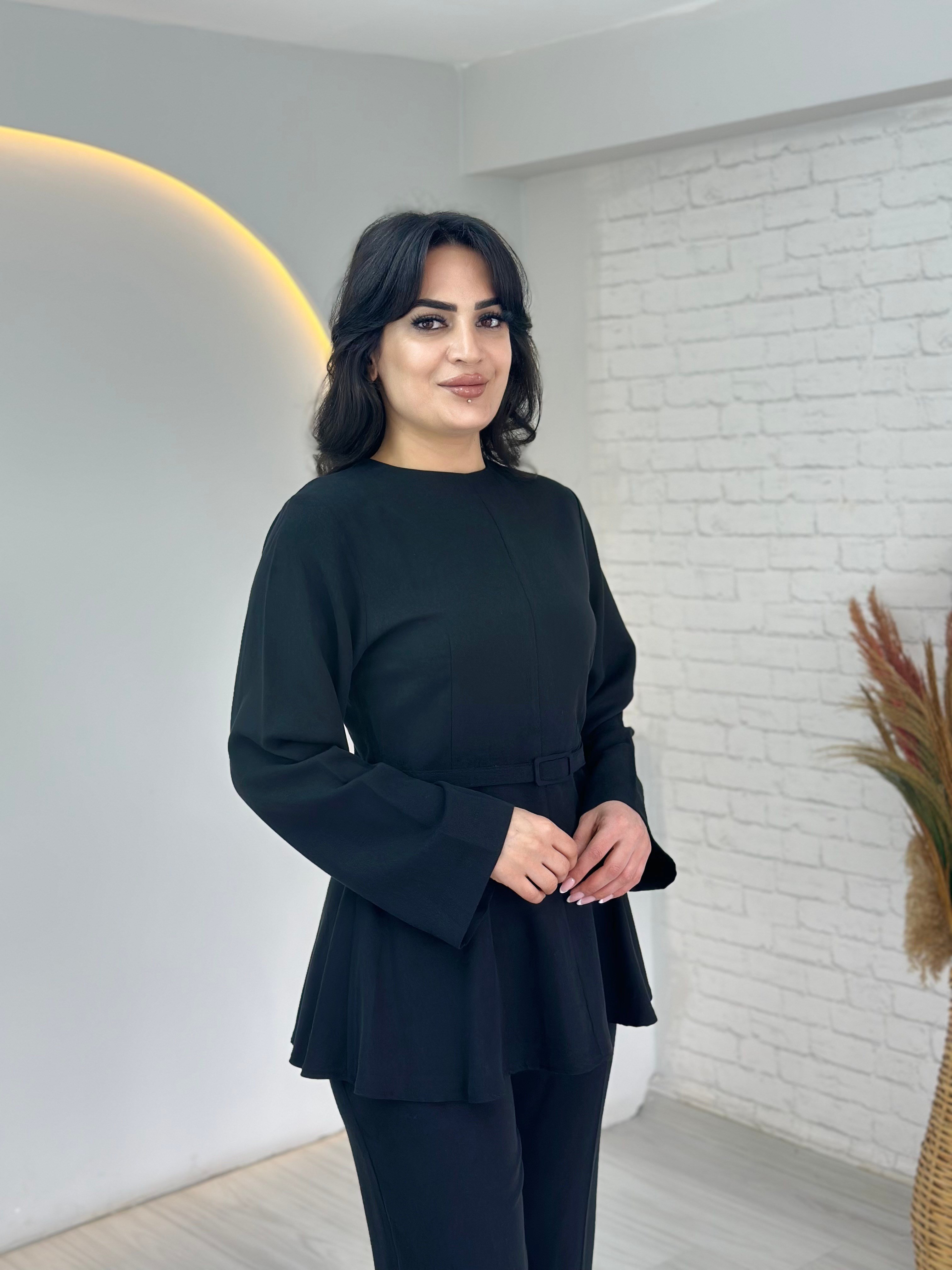Elara Siyah Drapeli Alt Üst Kemerli Takım A104
