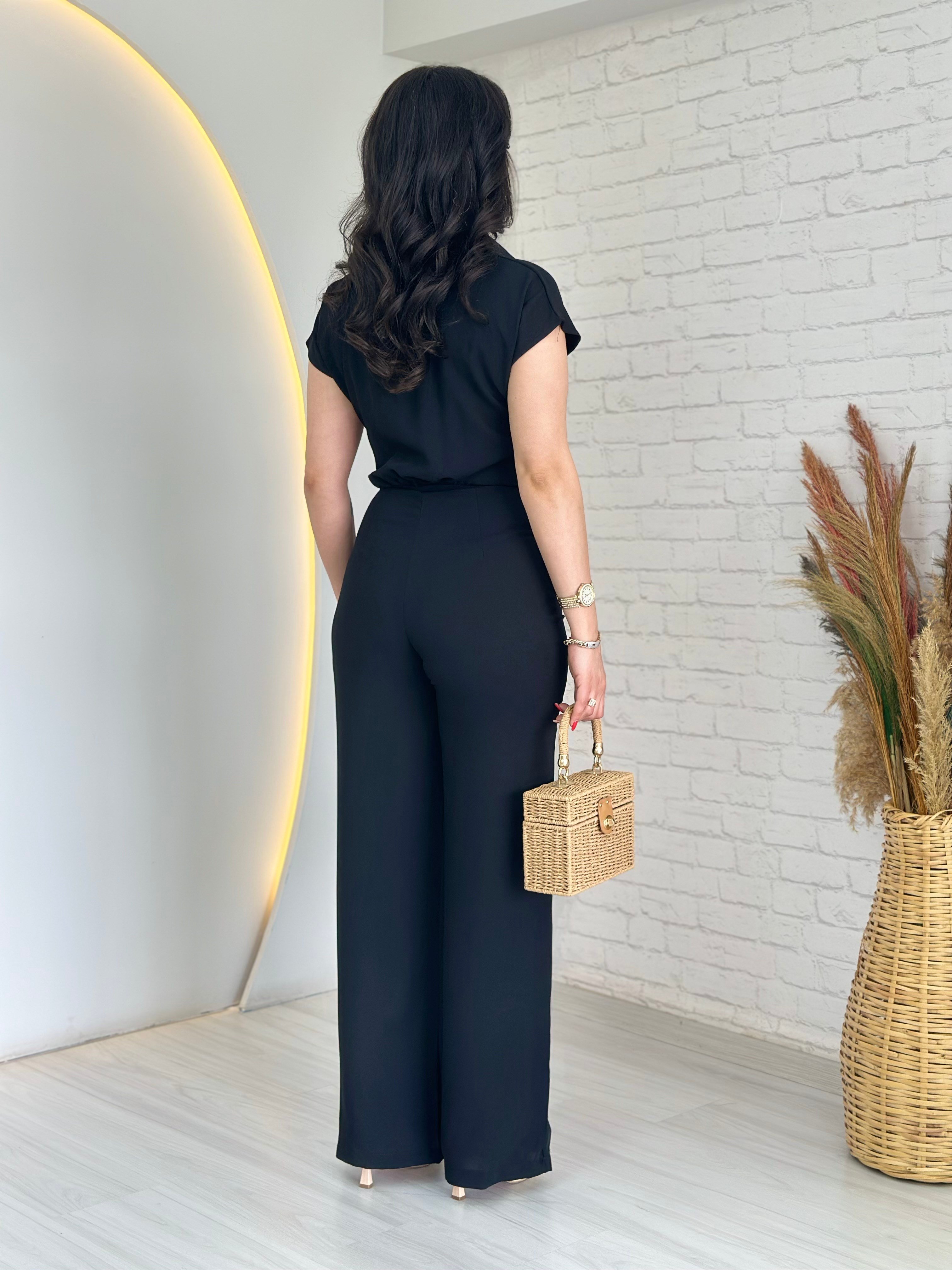 Ferzo Siyah Kuşak Detaylı Fermuarlı Tulum D099