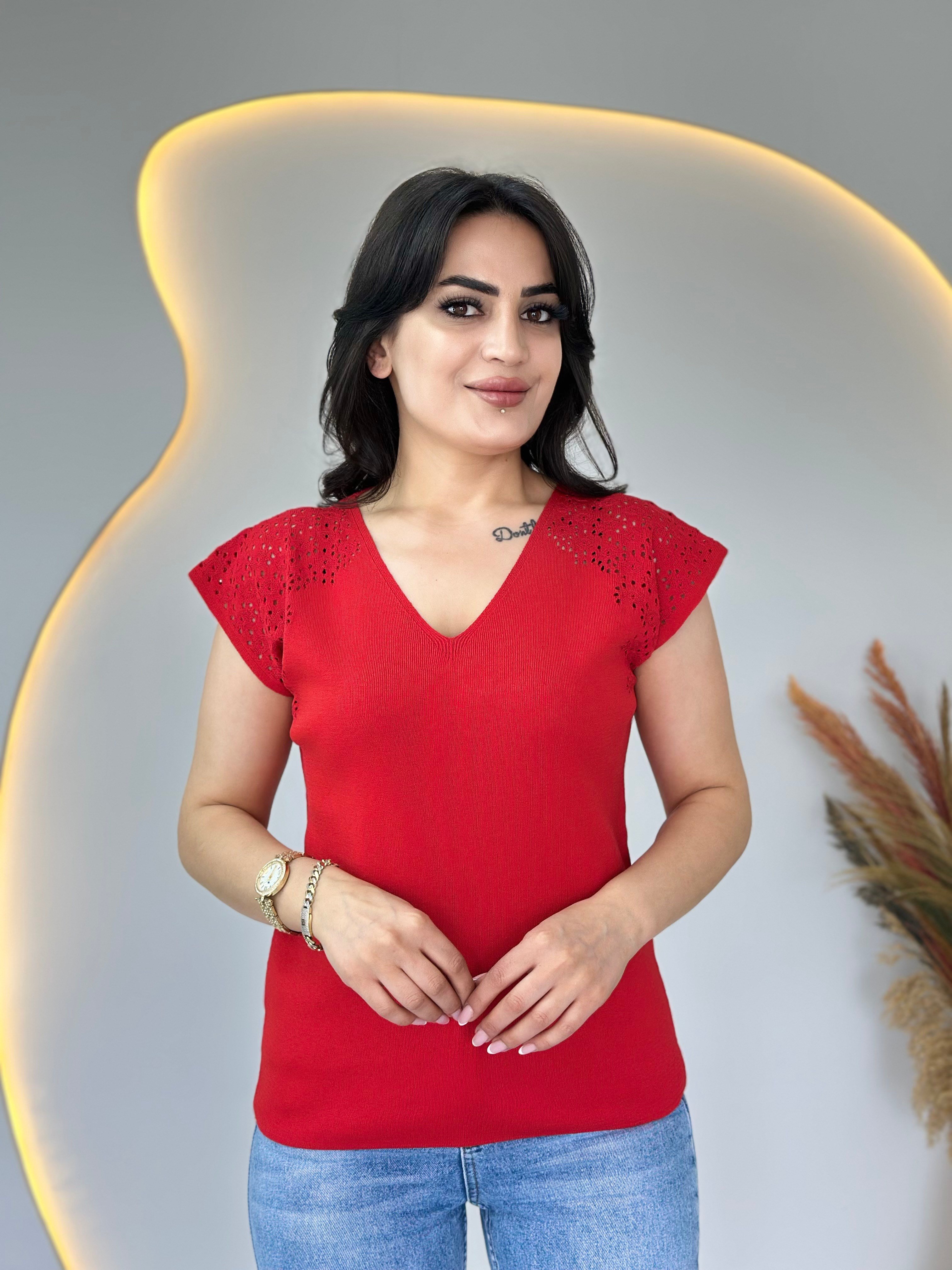 Fore Kırmızı V Yaka Ajurlu Mevsimlik Triko Bluz A105