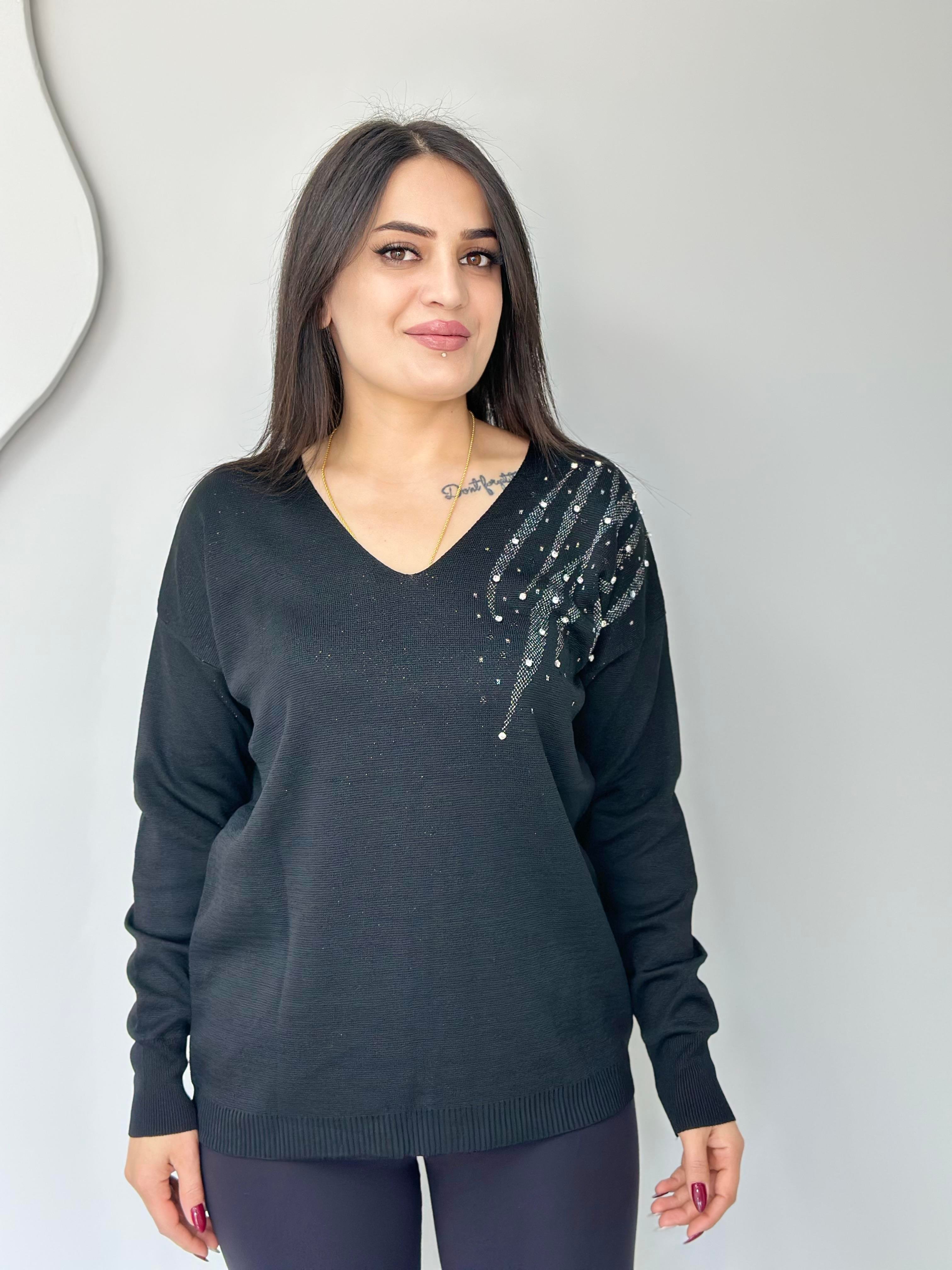 Glow Siyah V Yaka Omzu Taş İşlemeli Triko Bluz A059