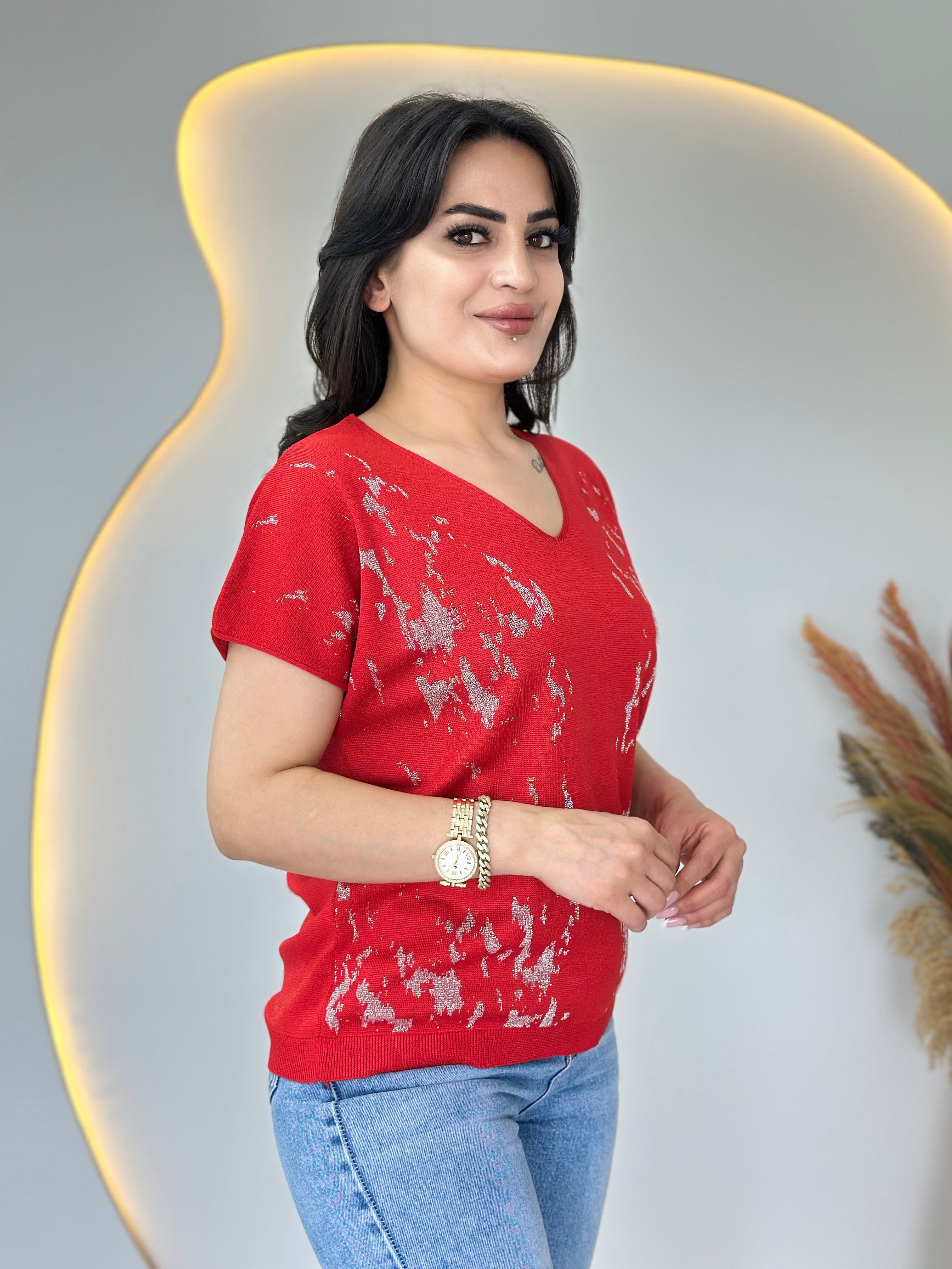 İnbo Kırmızı V Yaka Batik Desenli Merserize Bluz D109