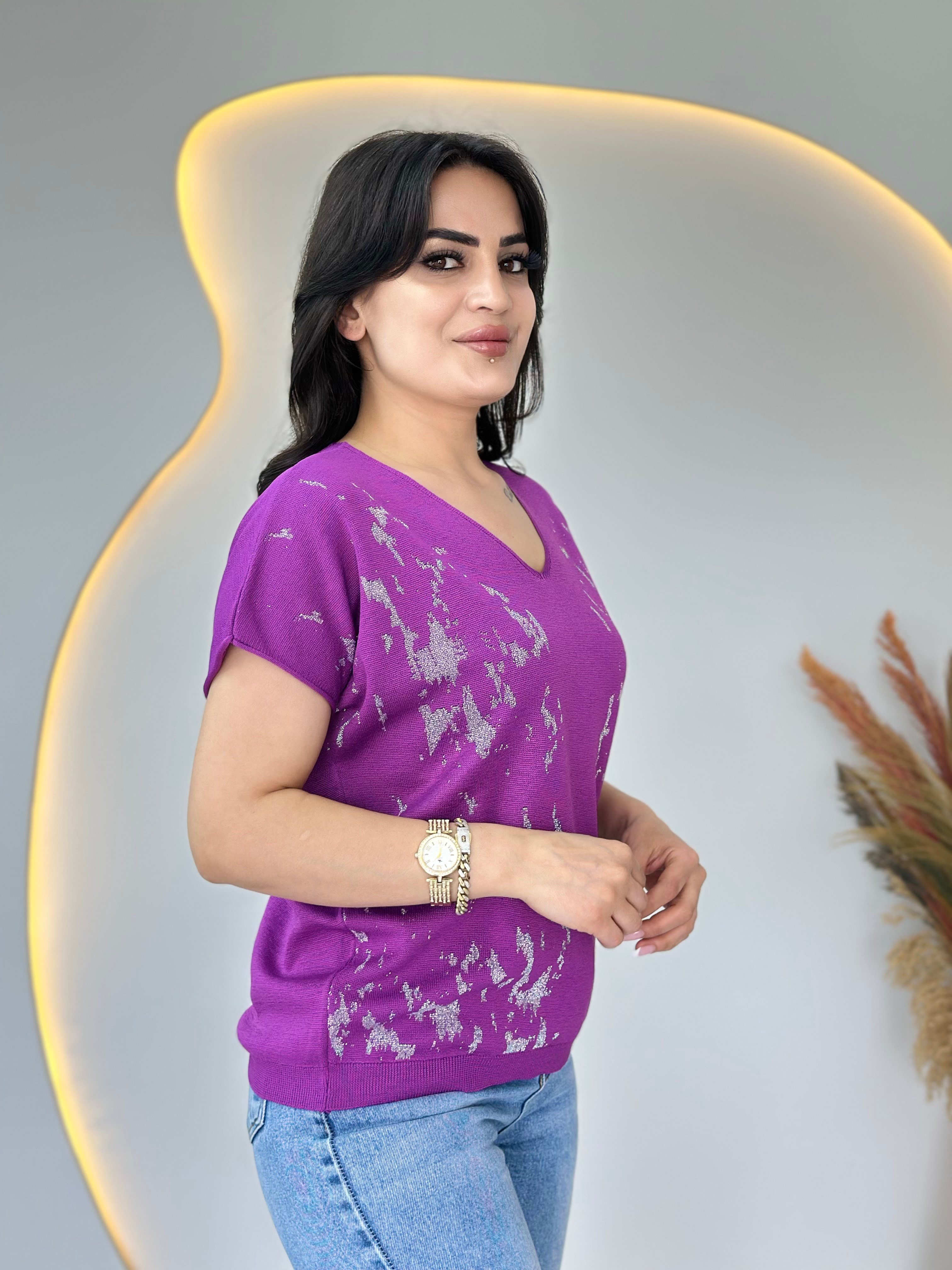 İnbo Mor V Yaka Batik Desenli Merserize Bluz D109