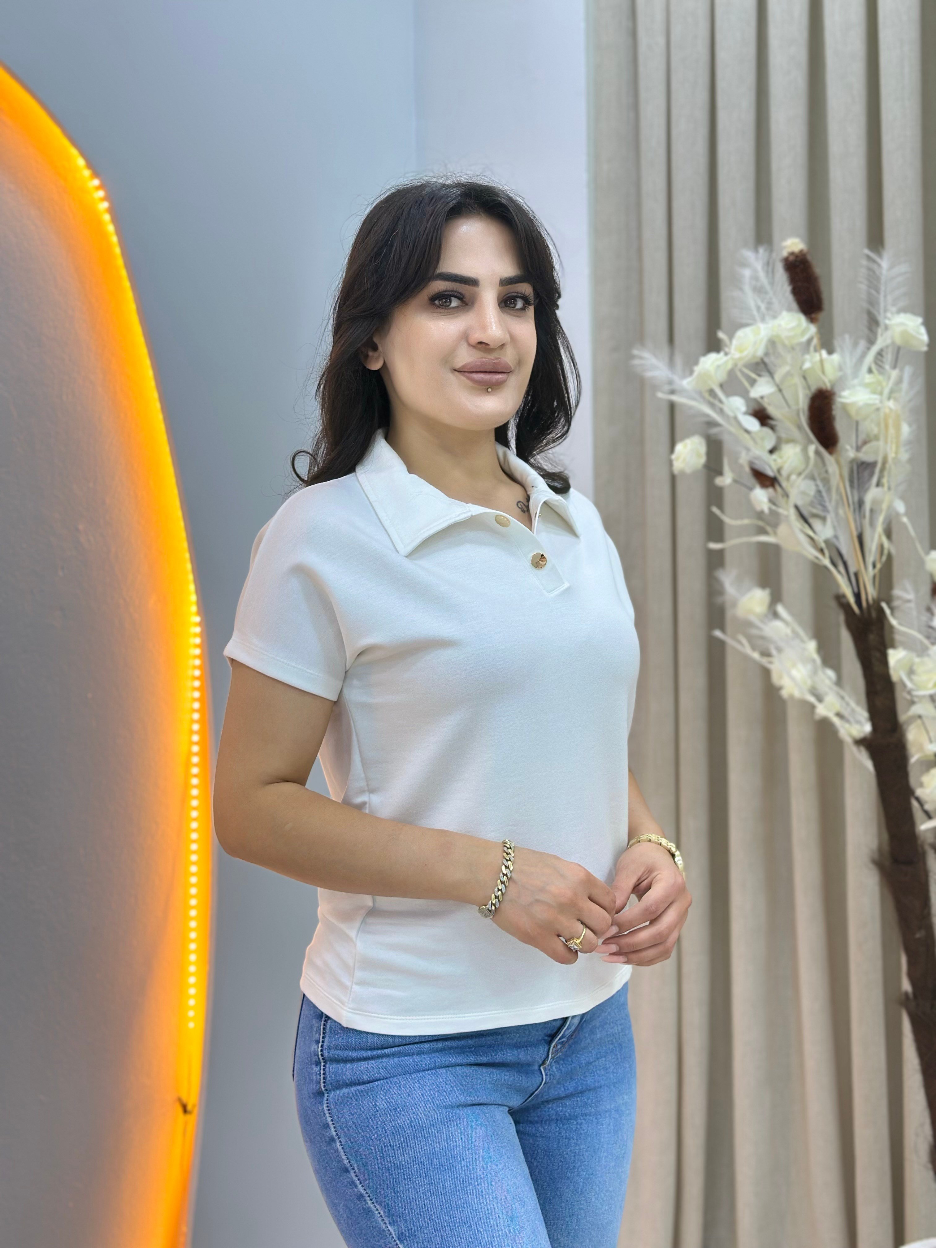 İvone Ekru Polo Yaka Gold Düğme Detaylı Tshirt Bluz D150