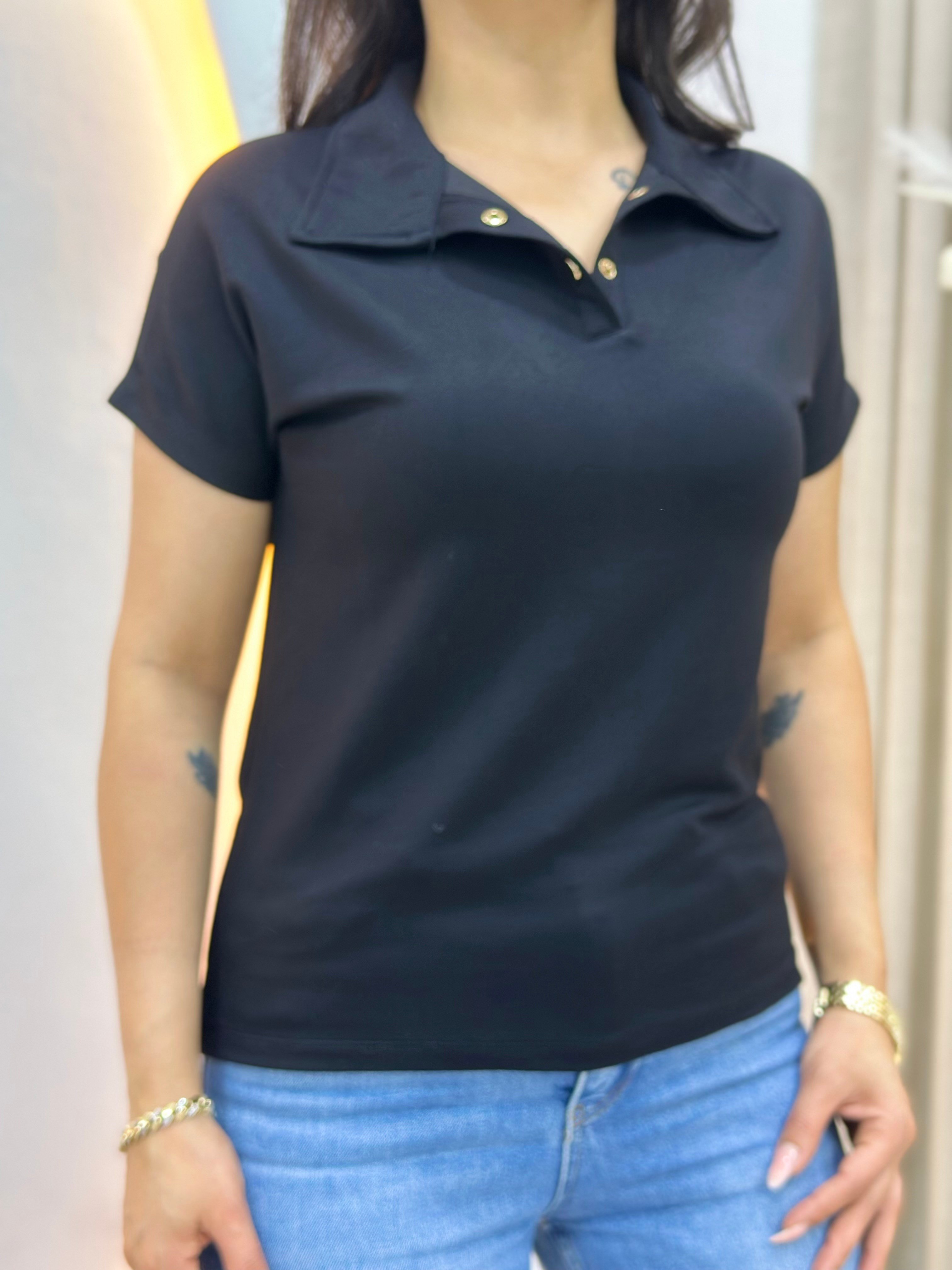 İvone Siyah Polo Yaka Gold Düğme Detaylı Tshirt Bluz D150