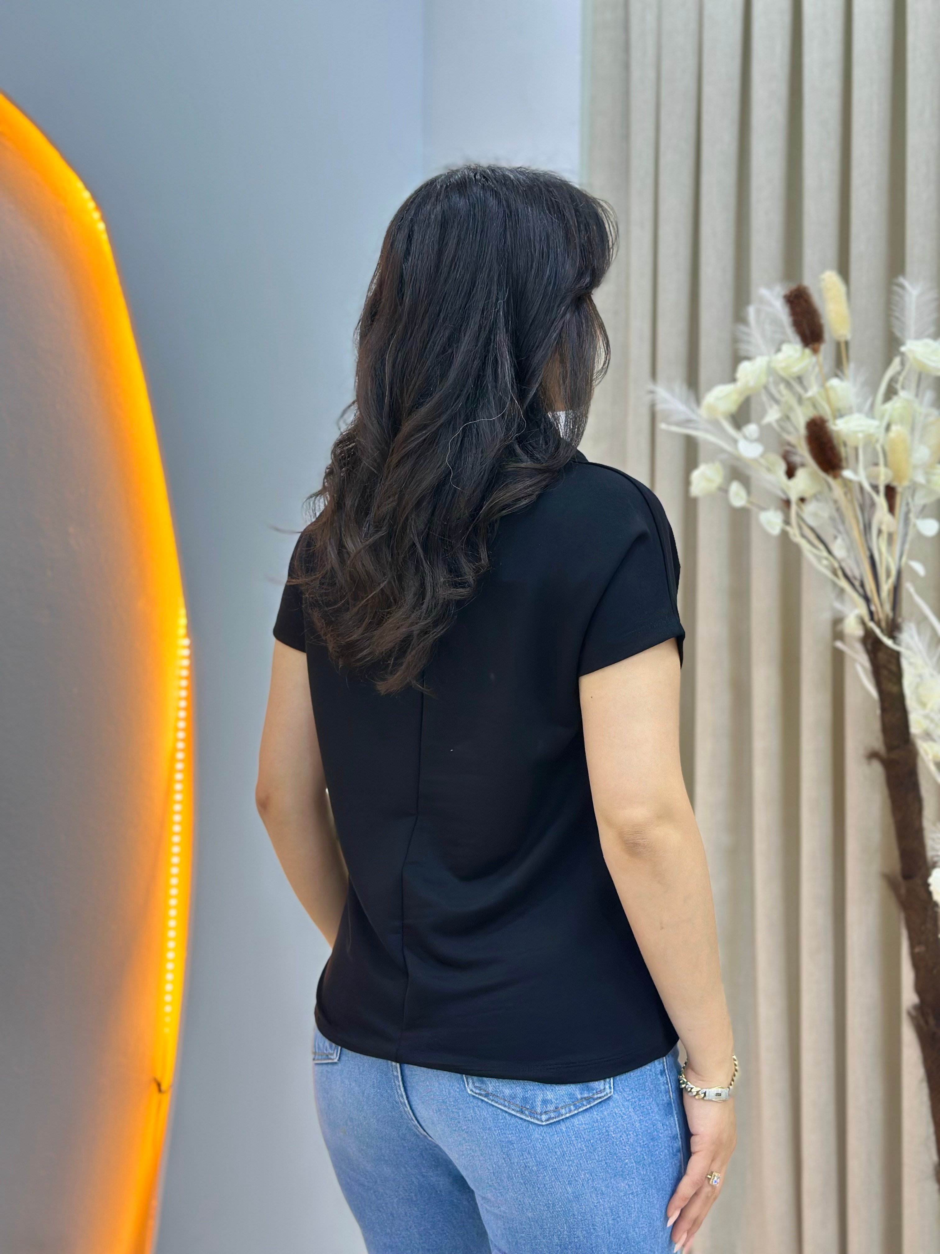 İvone Siyah Polo Yaka Gold Düğme Detaylı Tshirt Bluz D150