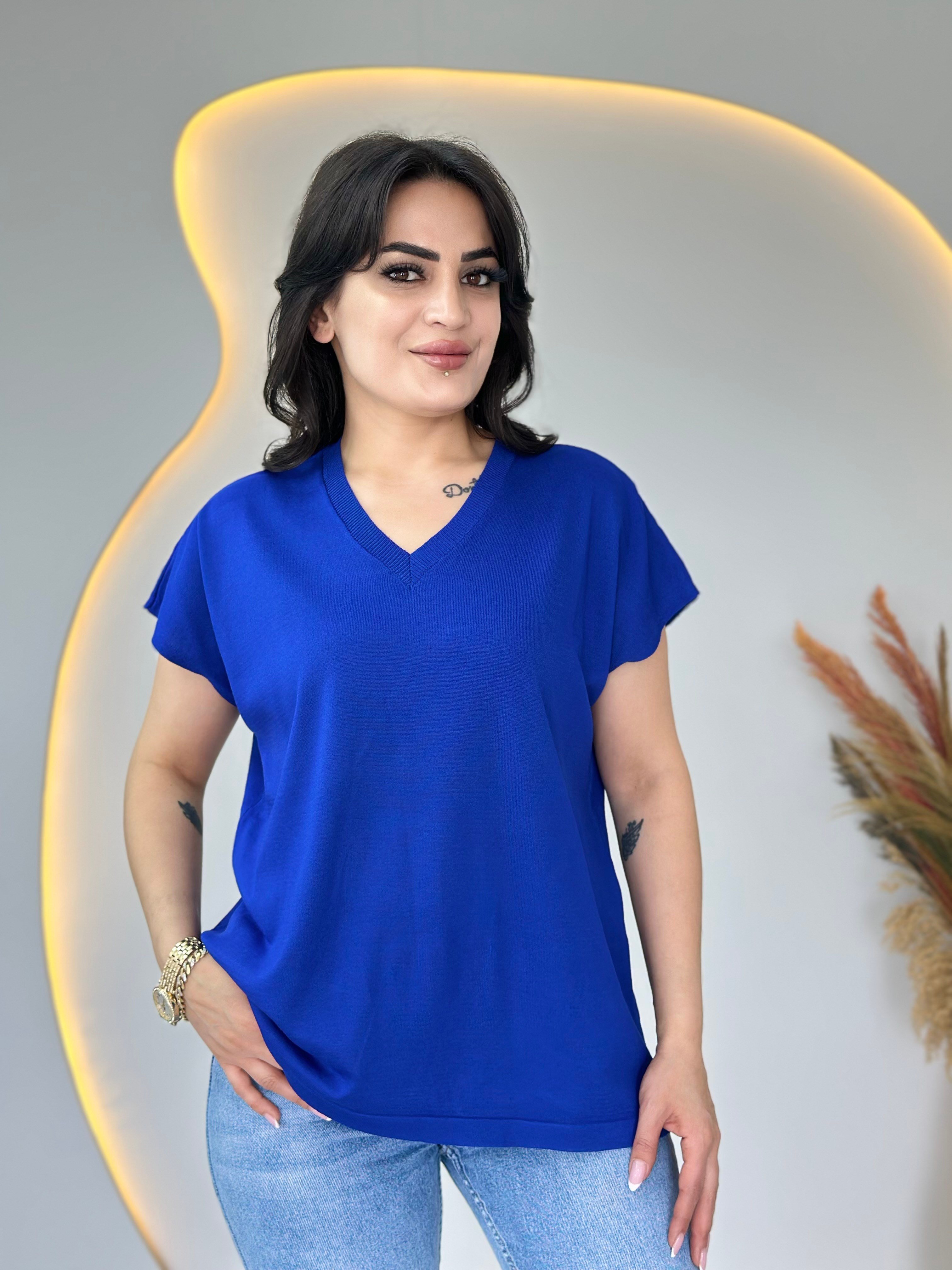 İza Saks Mavi V yaka Düşük Omuzlu Kısa Kollu Merserize Bluz D108
