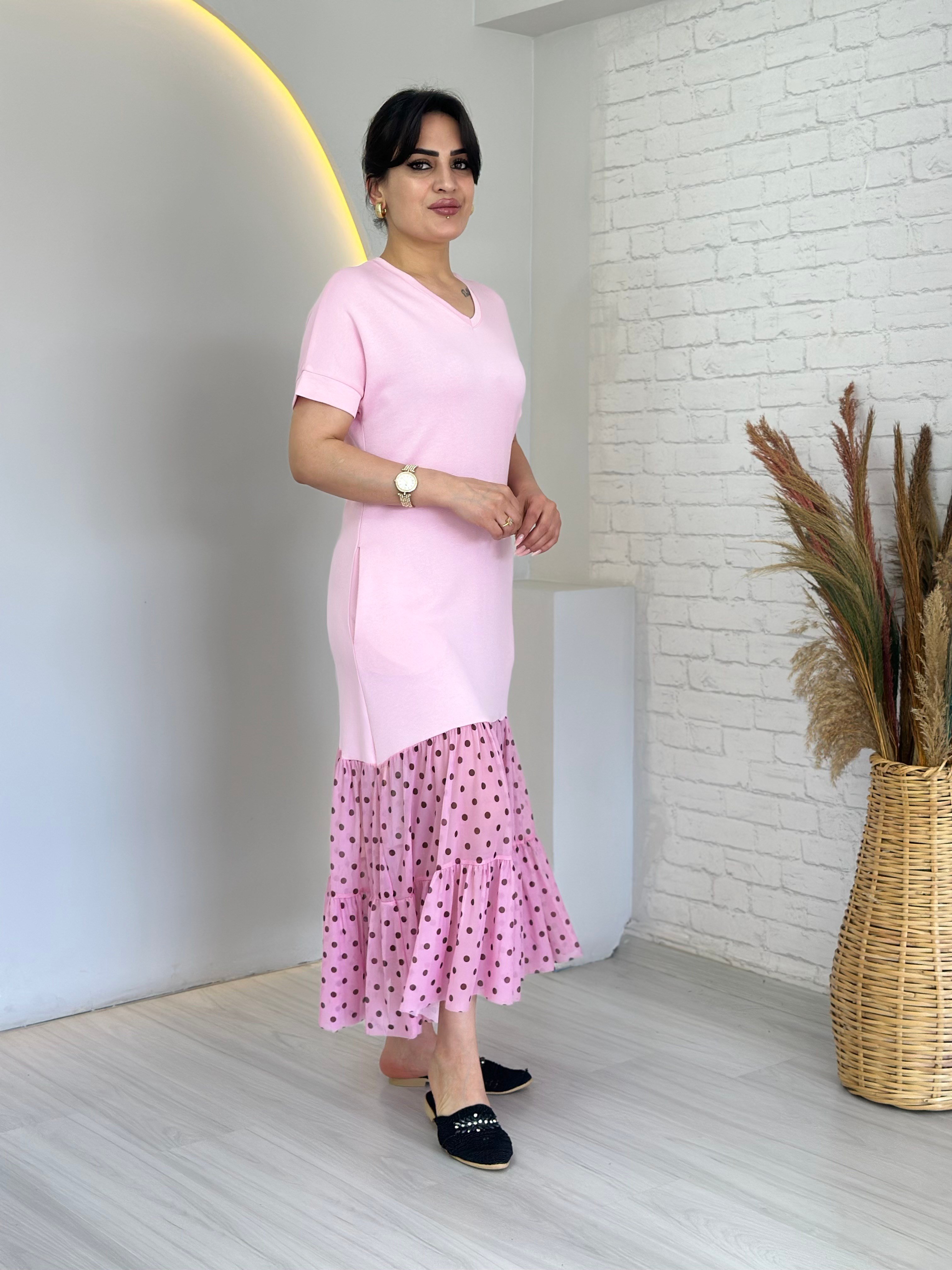Larin Pembe V Yaka Puantiye Detaylı Midi Boy Elbise D134