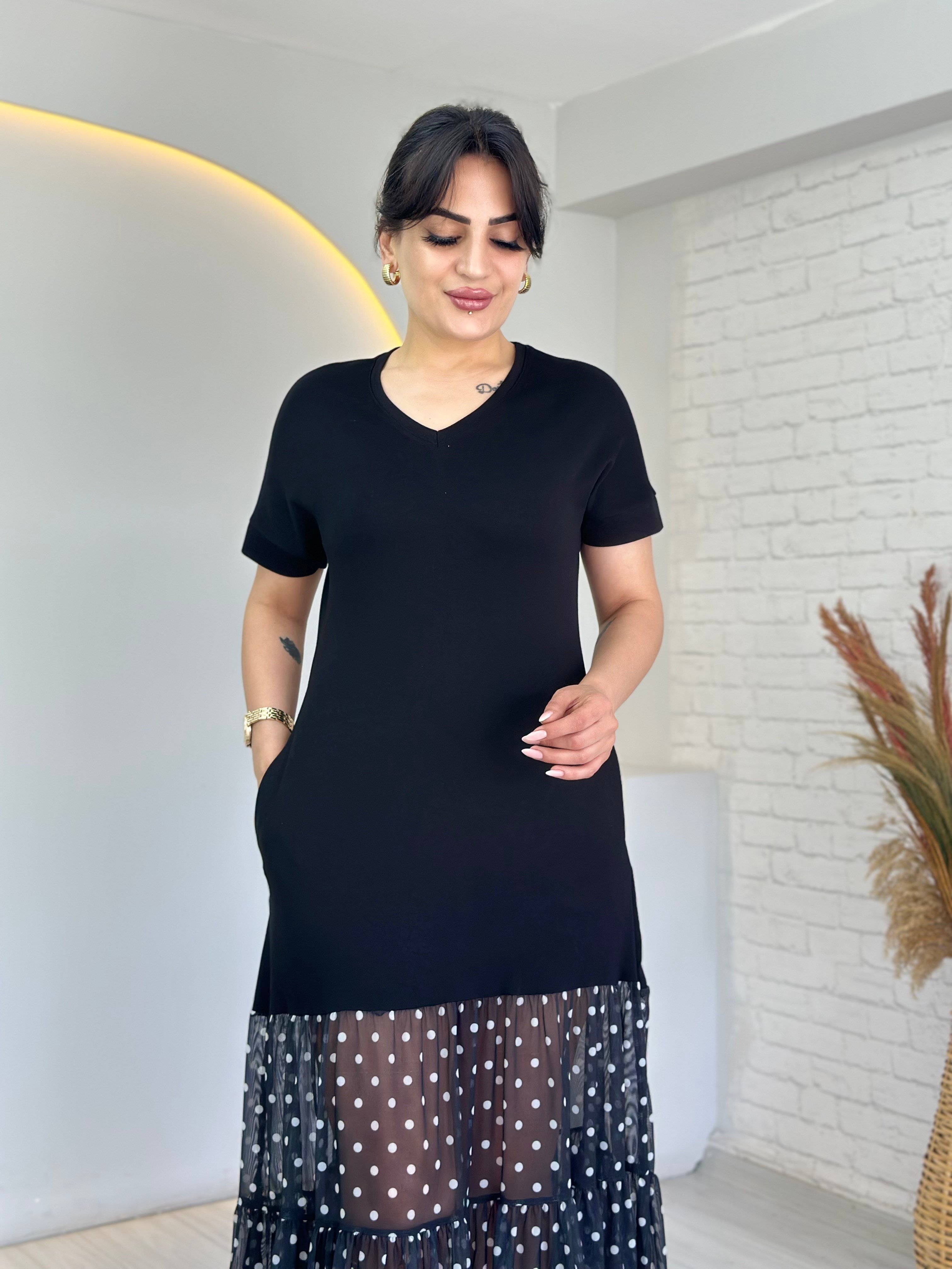 Larin Siyah V Yaka Puantiye Detaylı Midi Boy Elbise D134