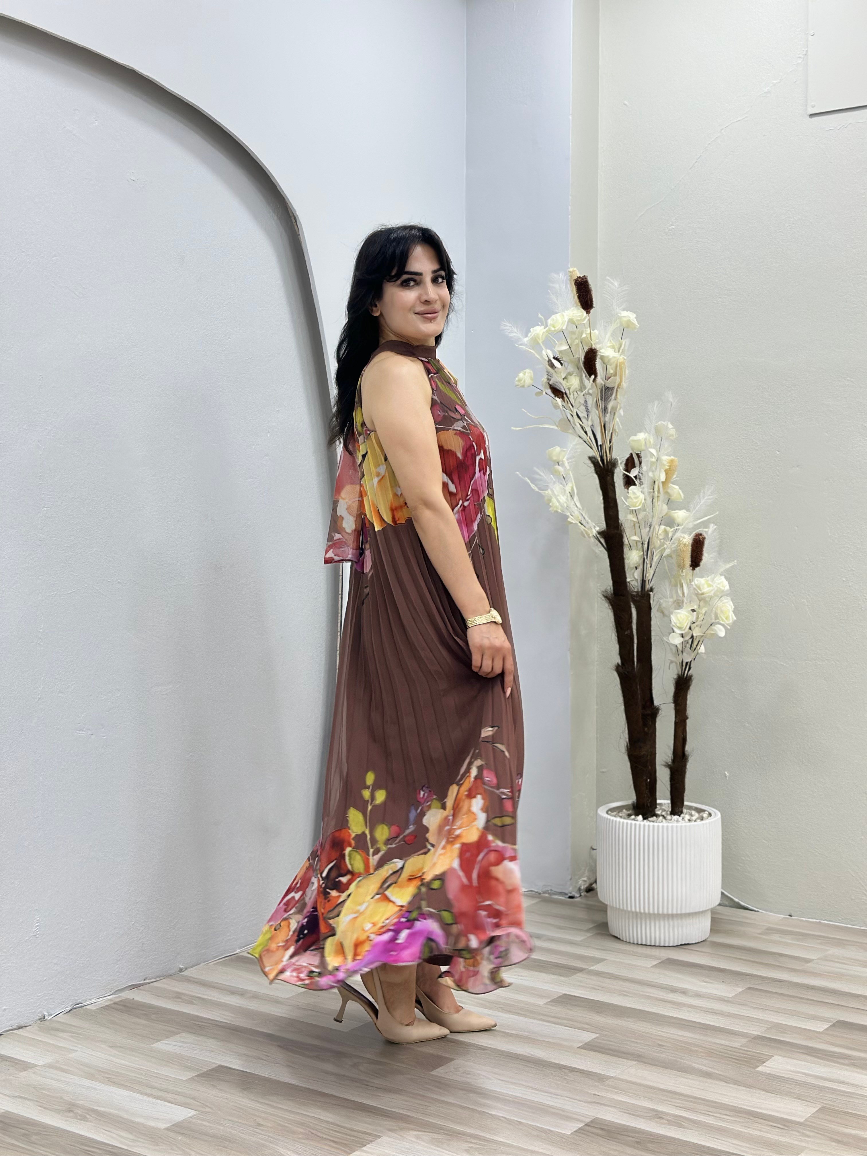 Lavinya Vizon Halter Yaka Çiçek Desenli Astarlı Plisoley Şifon Elbise D148