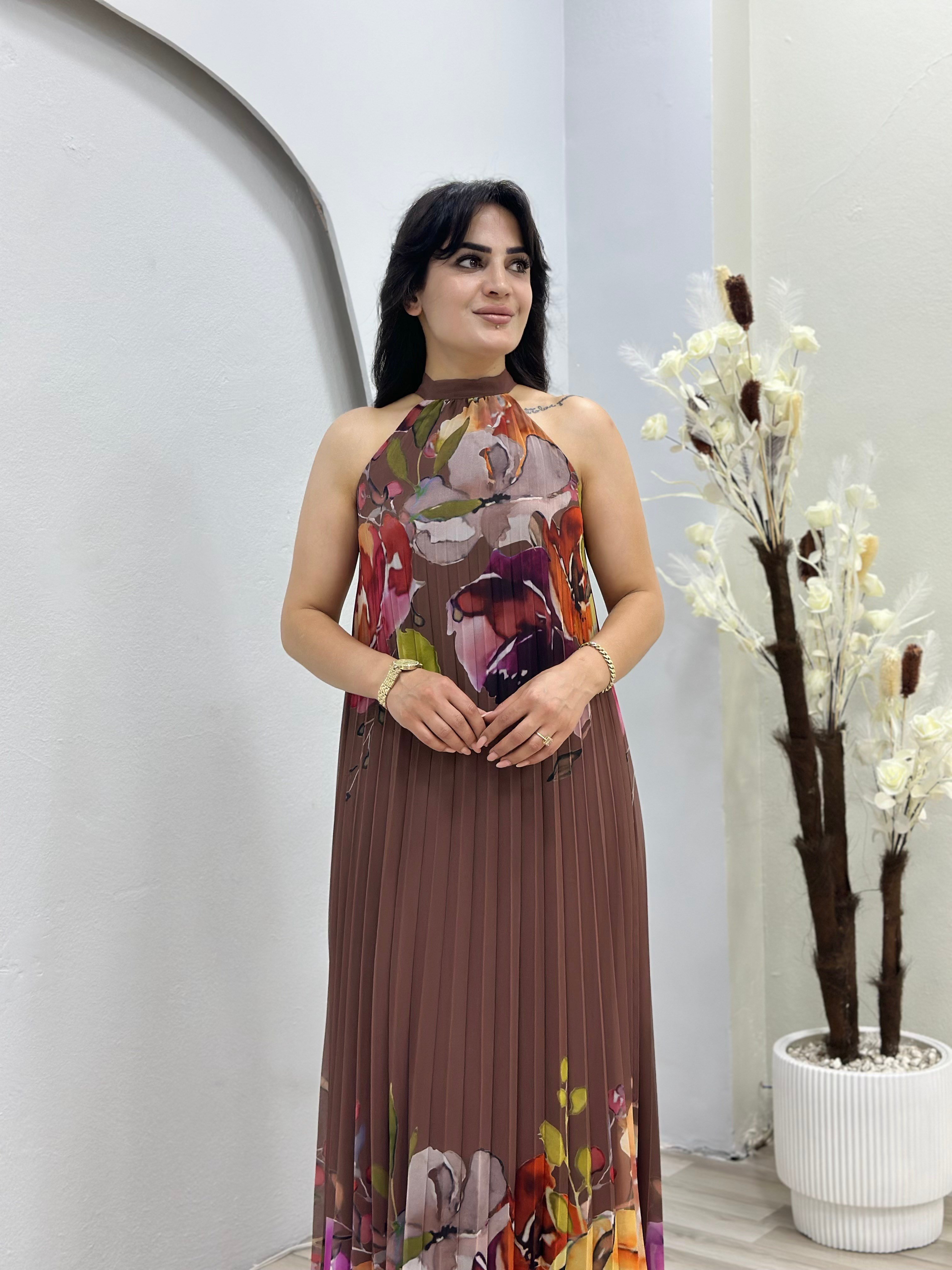 Lavinya Vizon Halter Yaka Çiçek Desenli Astarlı Plisoley Şifon Elbise D148
