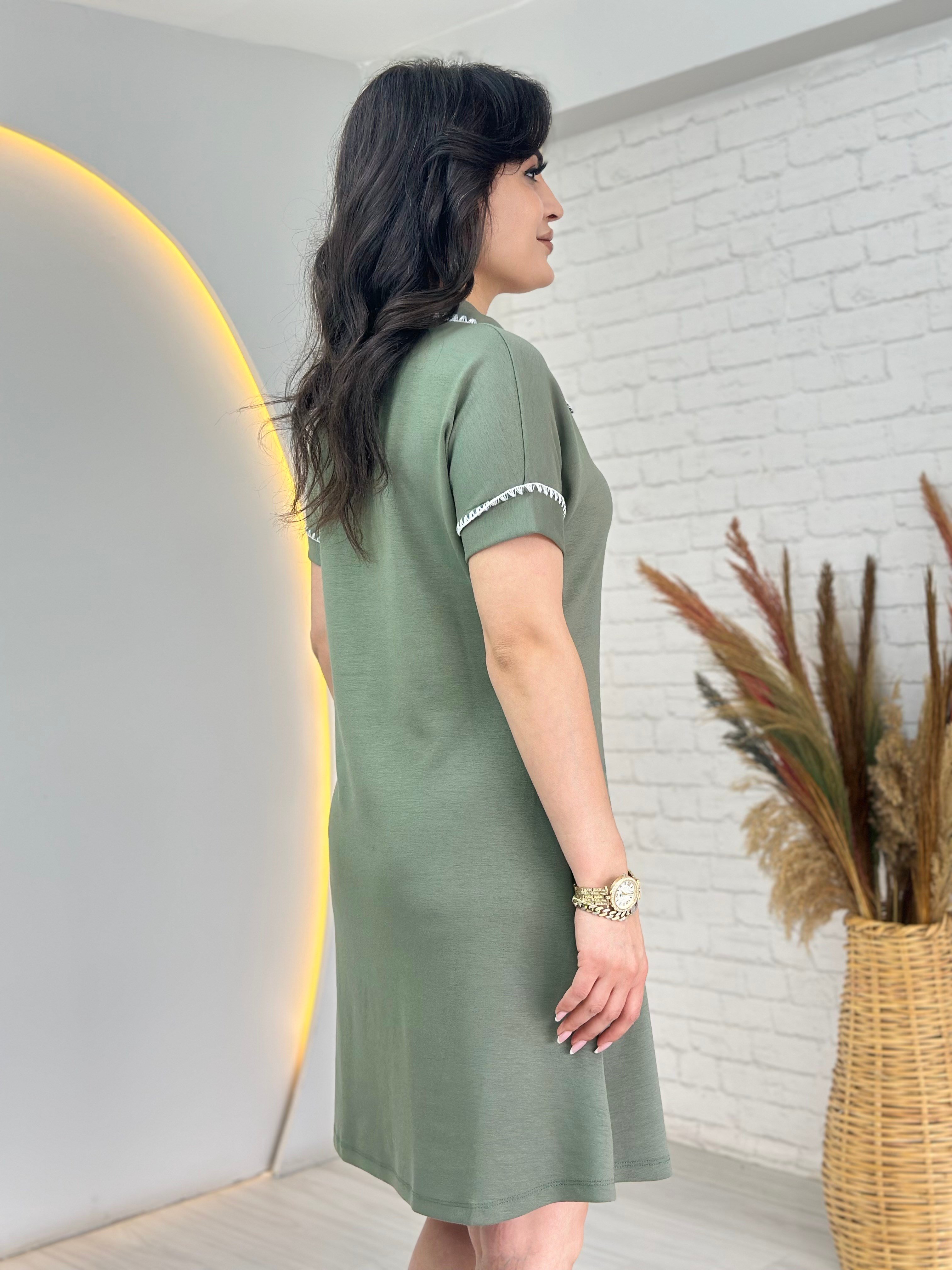 Love Mint Yeşili Polo Yaka Kroşetalı İpekli Dokuma Elbise D124