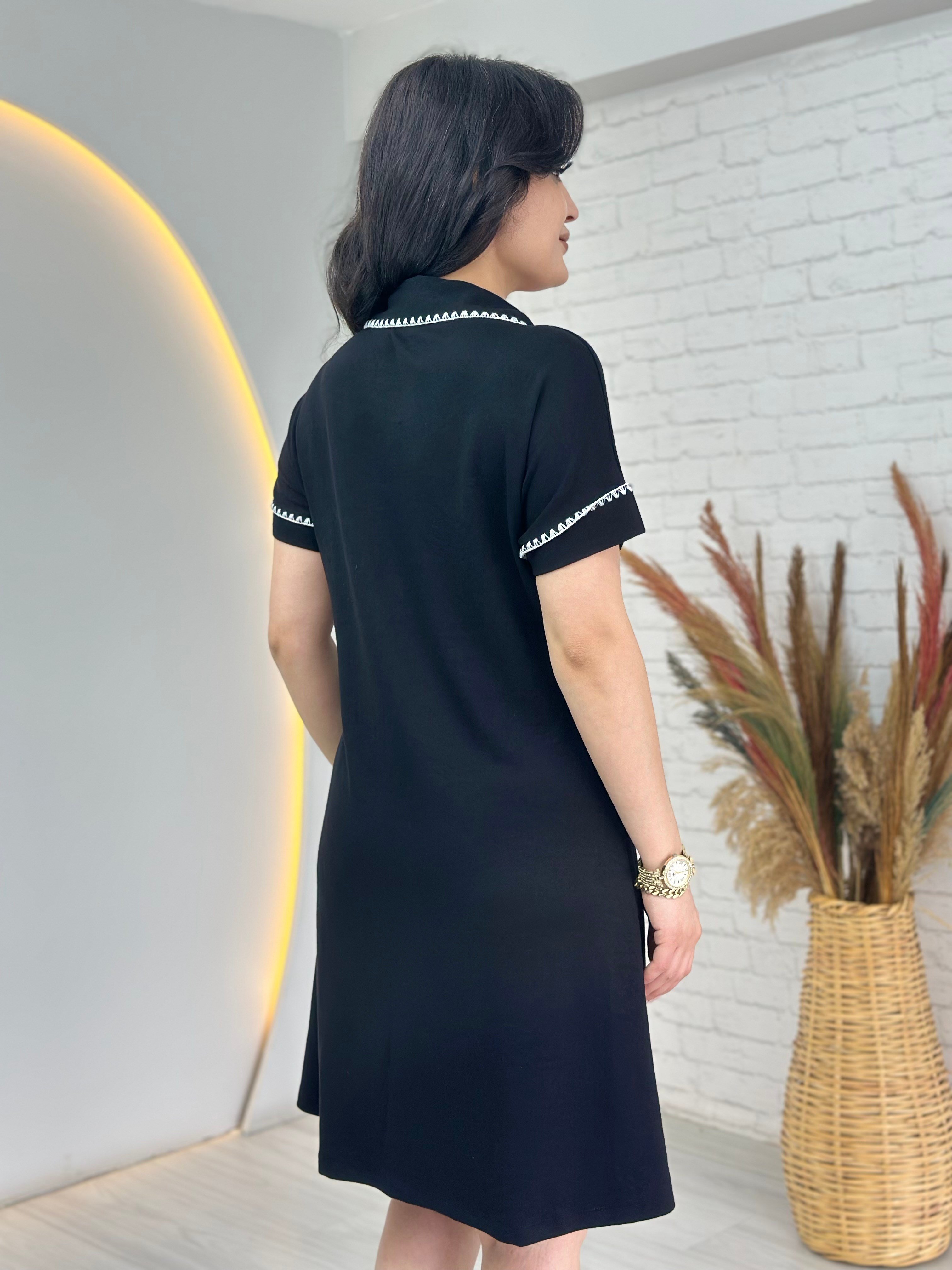 Love Siyah Polo Yaka Kroşetalı İpekli Dokuma Elbise D124