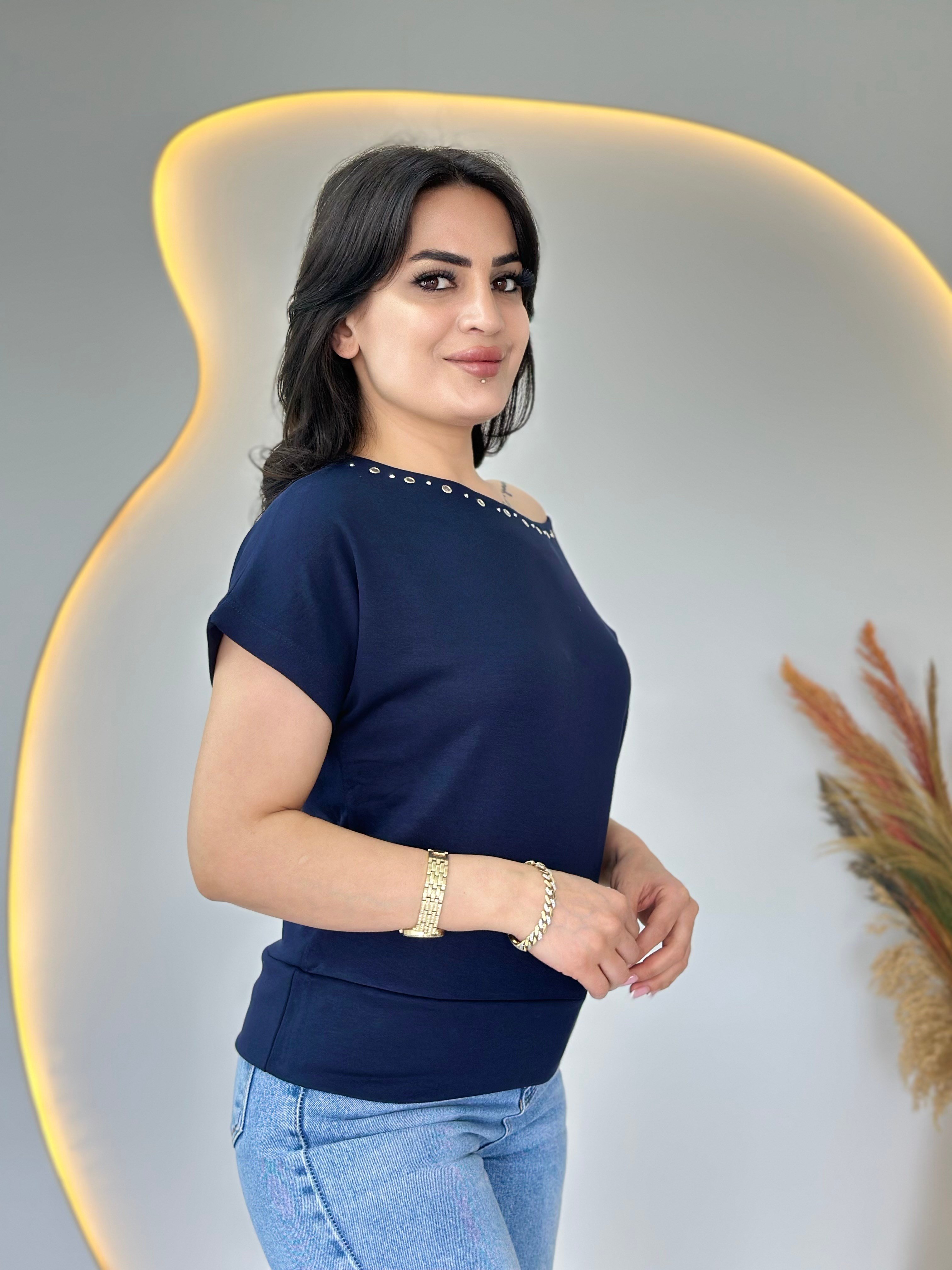 Lunes Lacivert  Kayık Yaka Kuş Gözü Detaylı Kısa Kol Bluz D115