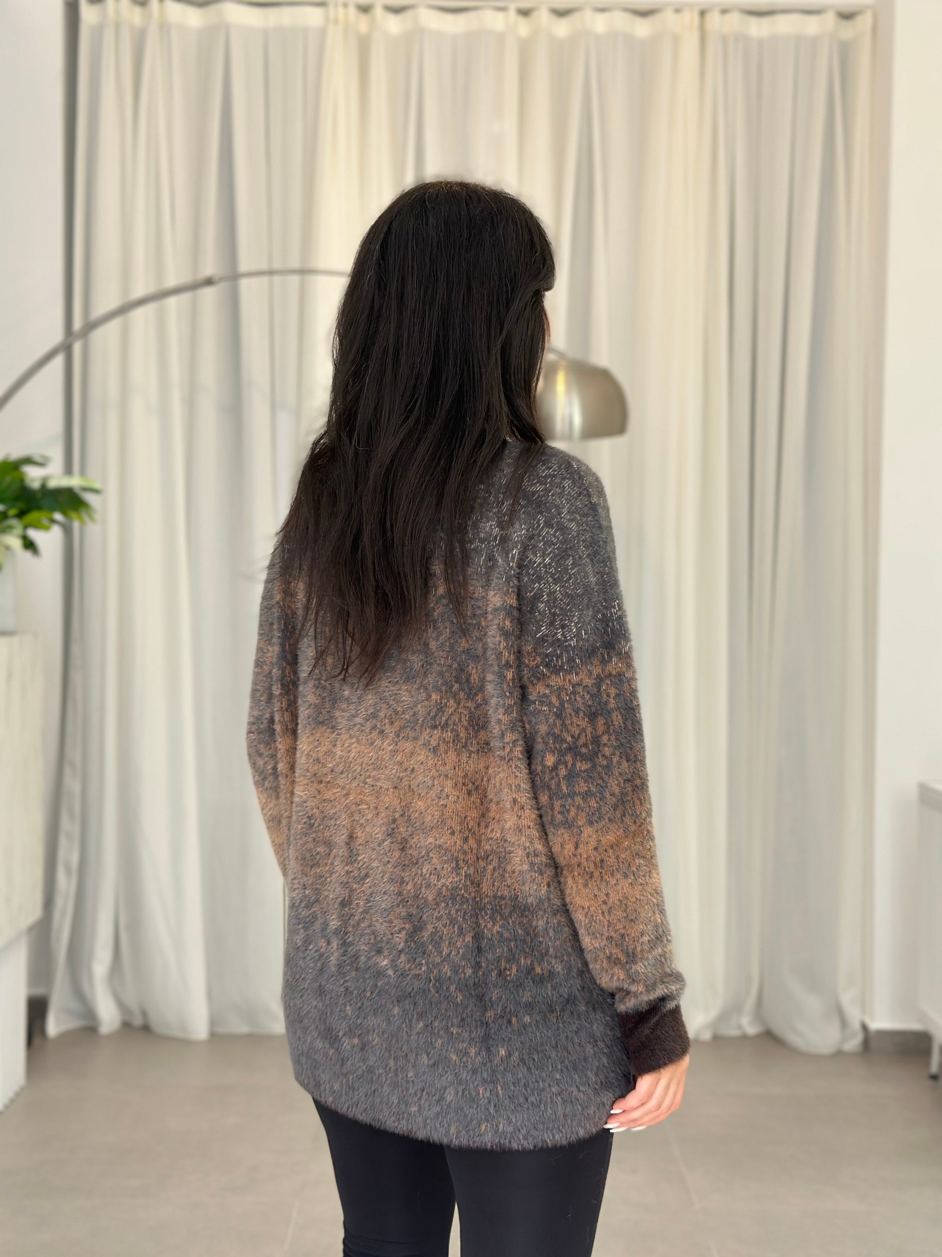 Maren V Yaka Kol Detaylı Batik Desen Yumuşak Dokulu Oversize Kazak Antrasit
