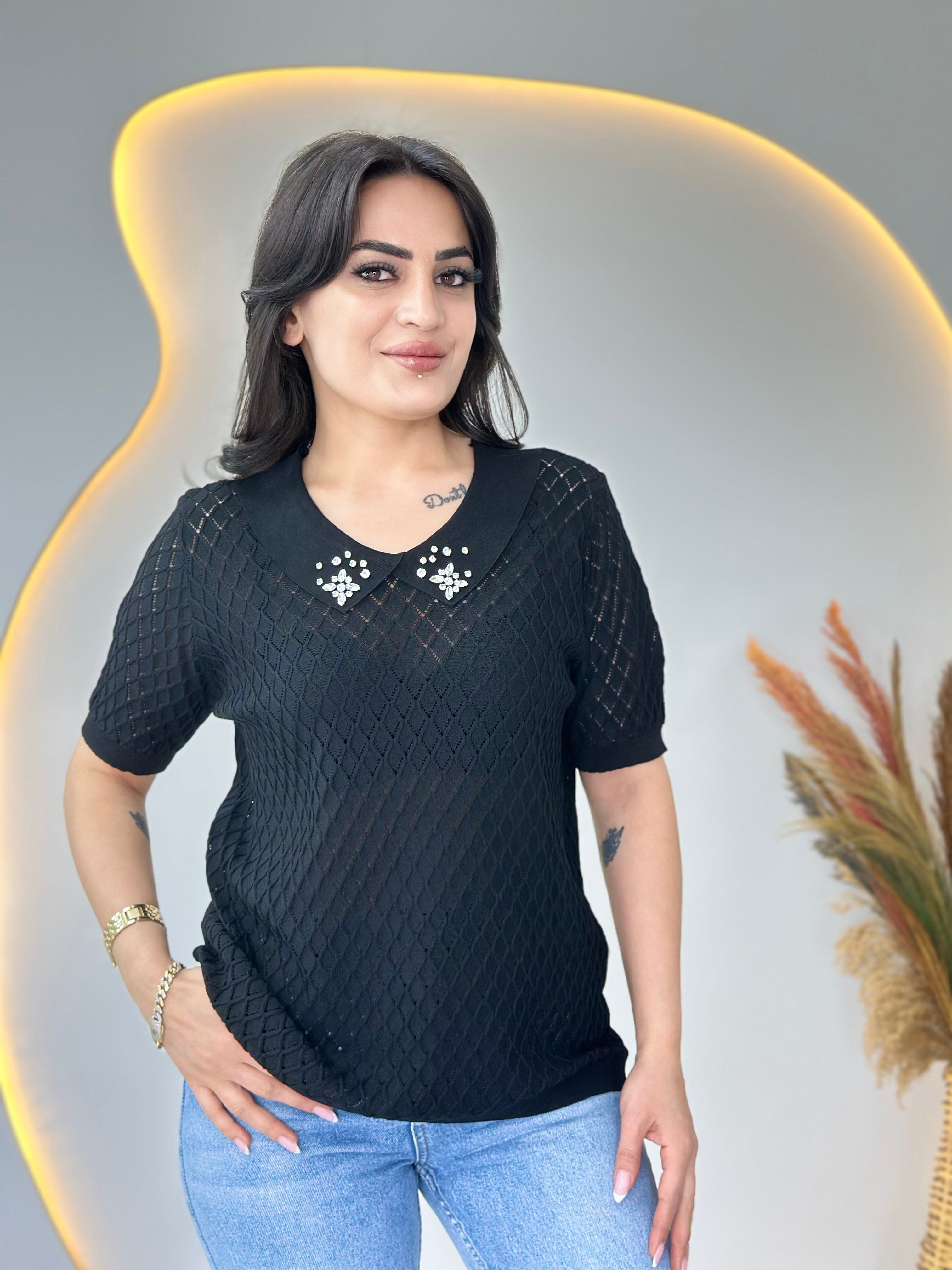 Mia Siyah Bebe Yaka Taş Detaylı Ajurlu Merserize Örme Triko D112