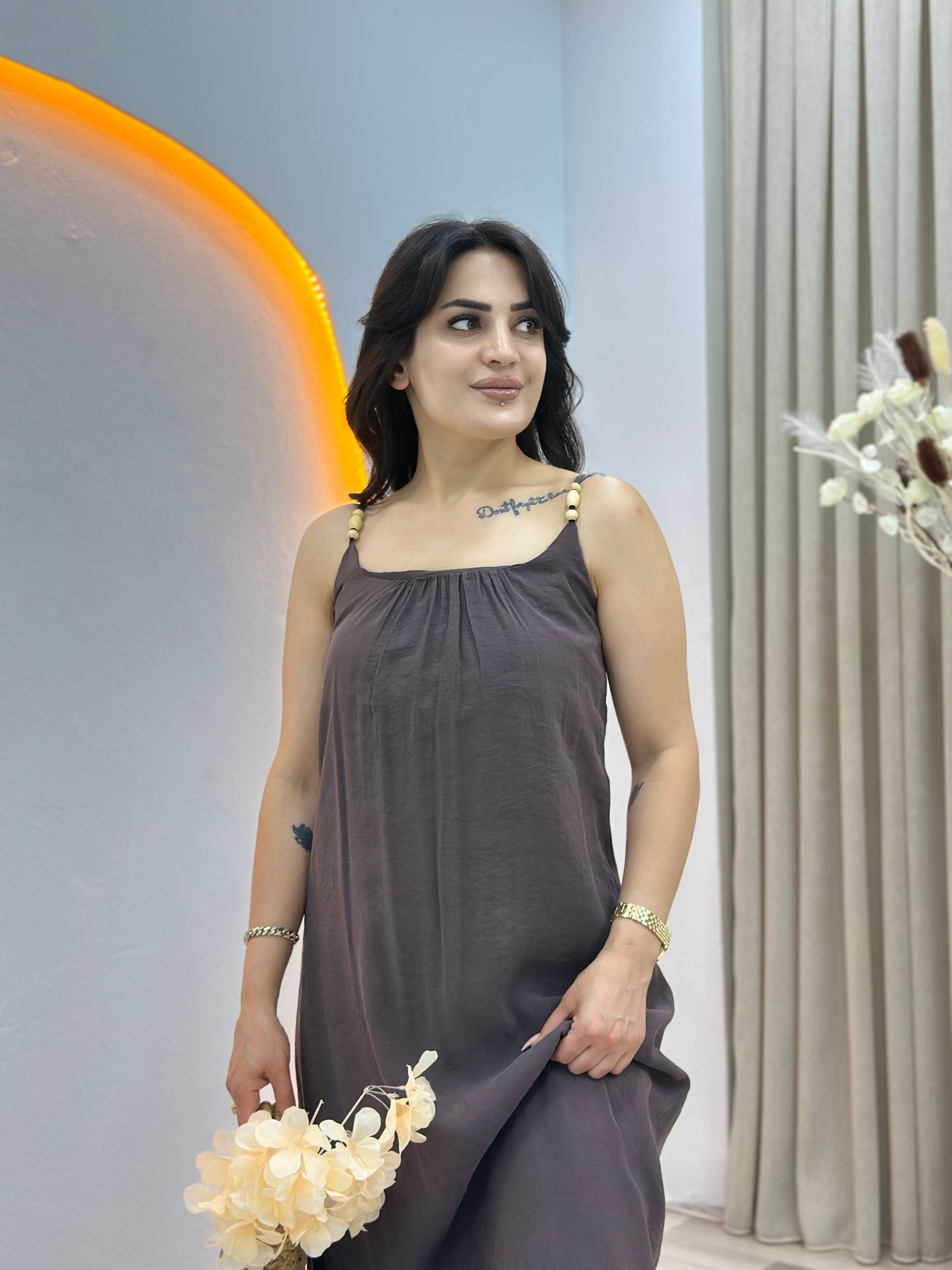 Molly Kahve Kare Yaka Boncuk Askılı Salaş Maxi Elbise D153