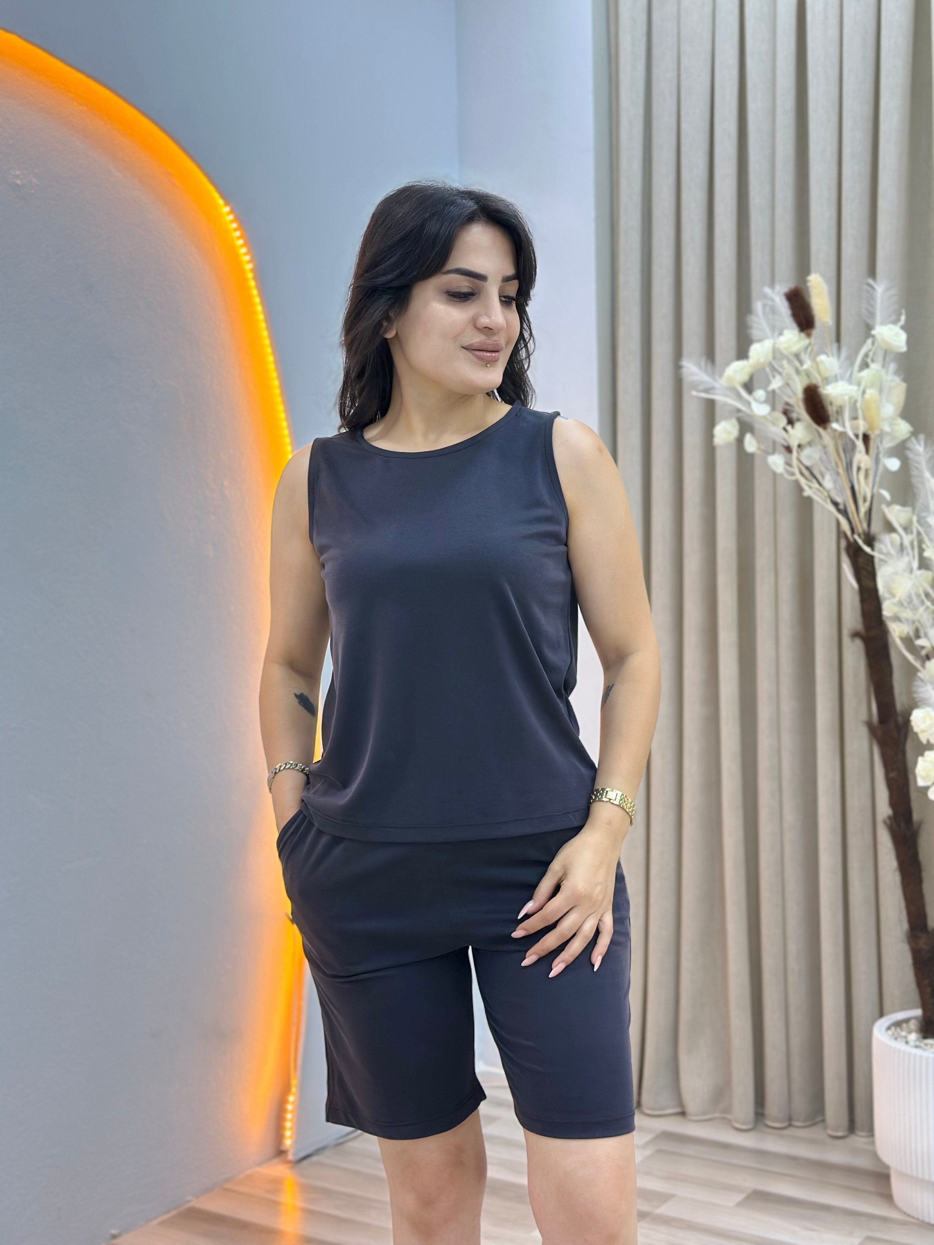 Nox Antrasit Bisiklet Yaka Askılı Bluz Beli Lastikli Şort Rahat Kalıp İkili Takım D155