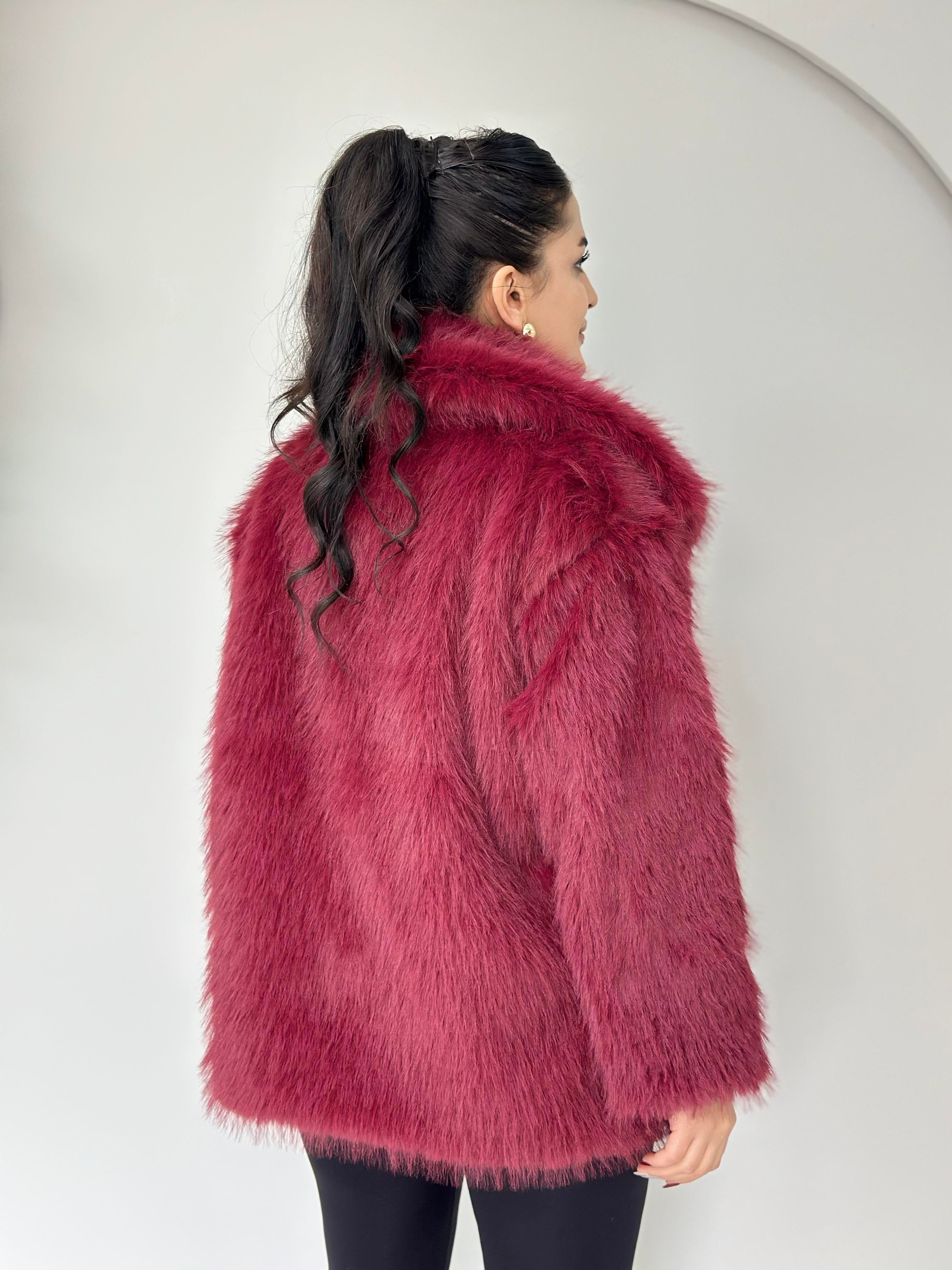 Ruby Bordo Çıtçıt Astarlı Kürk Kaban A705