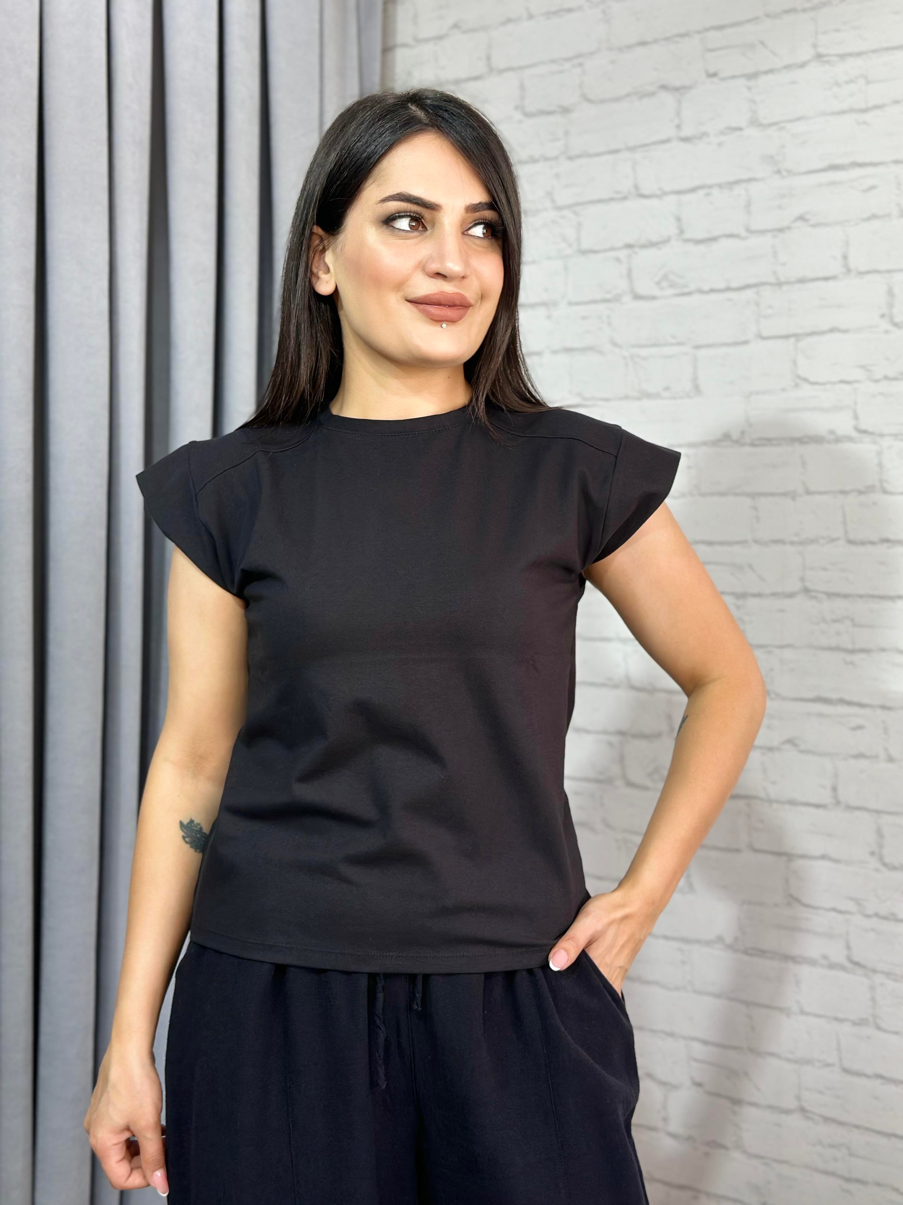 Siyah Yumuşak Doku Vatkalı Bluz