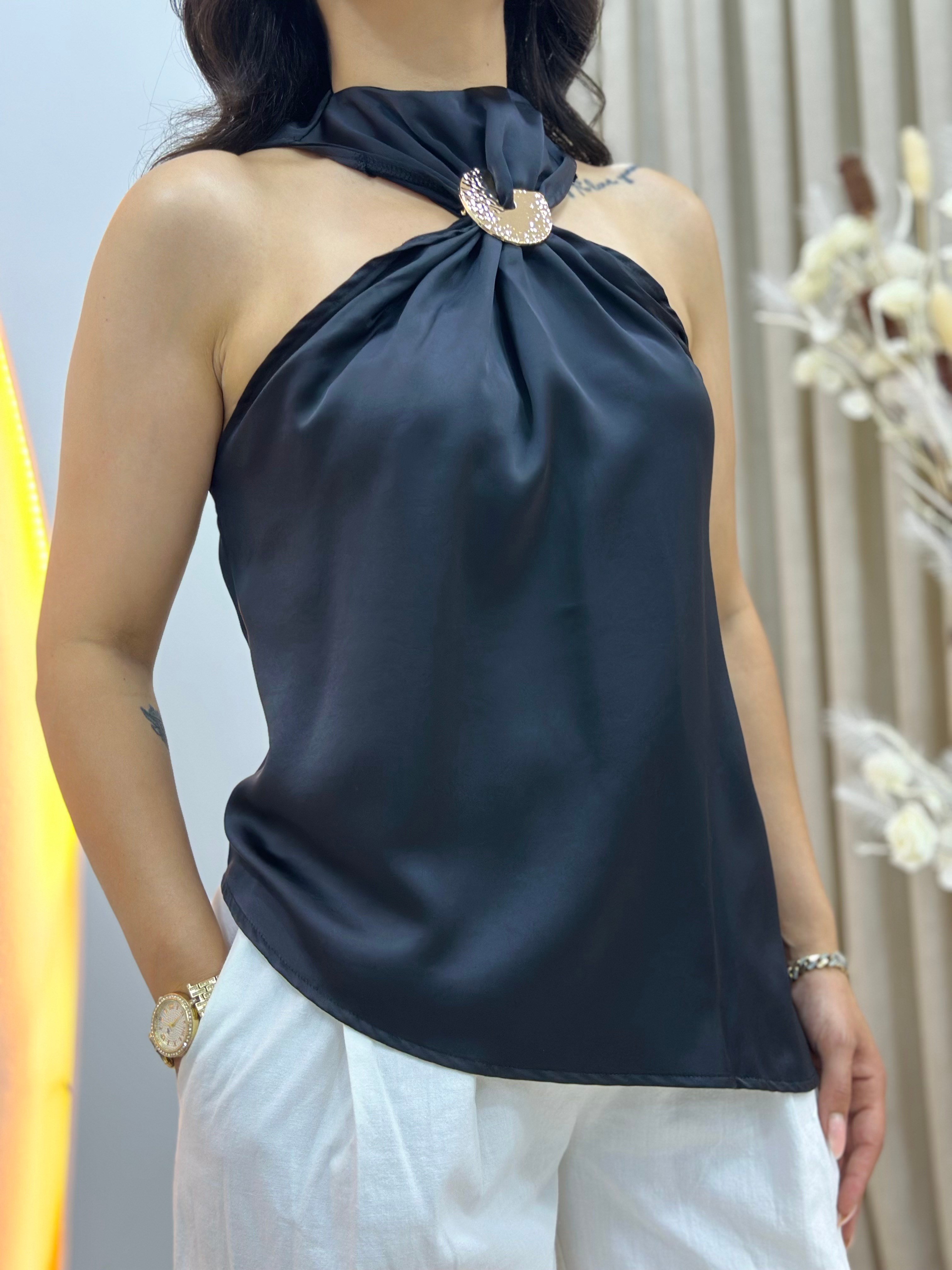 Spazi Siyah Halter Yaka Toka Detaylı Pamuk Saten Bluz D162