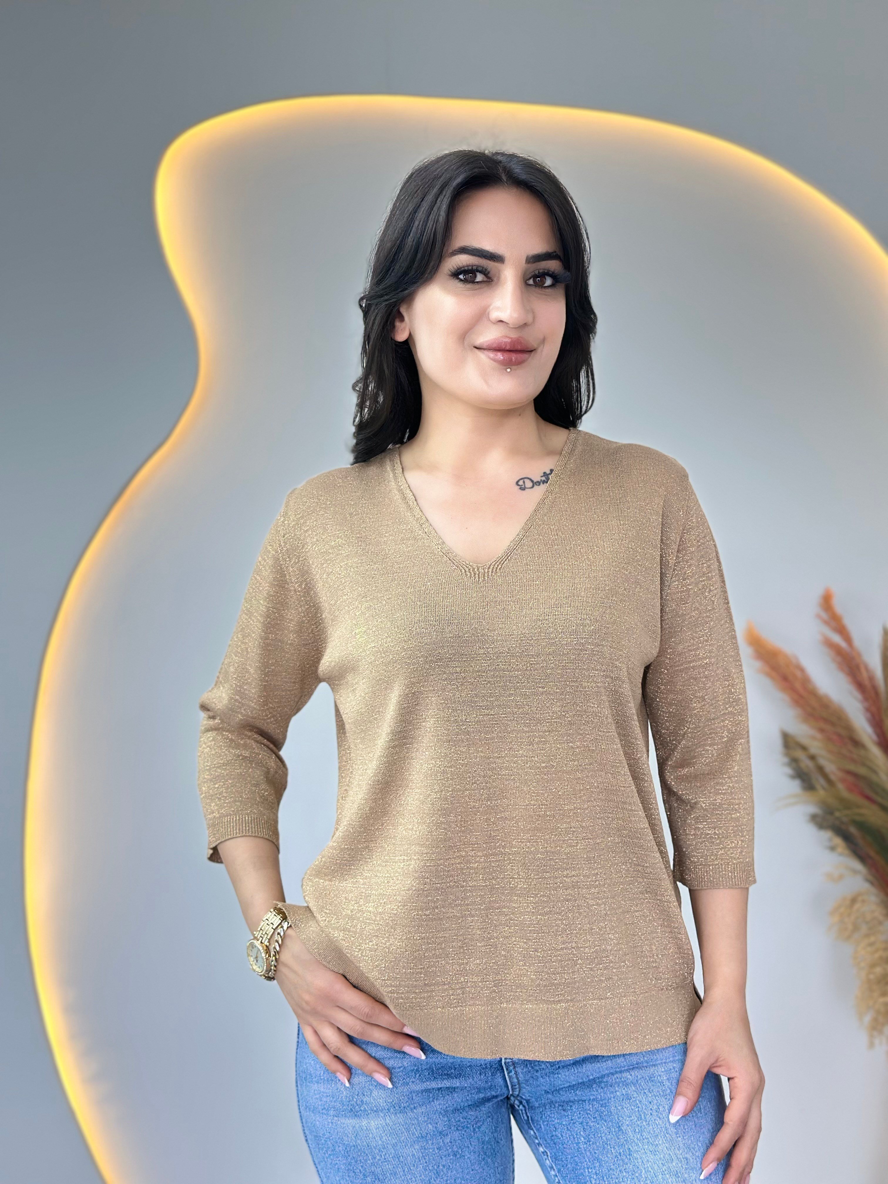 Suzy Camel V Yaka Sim İşlemeli Merserize Bluz D116