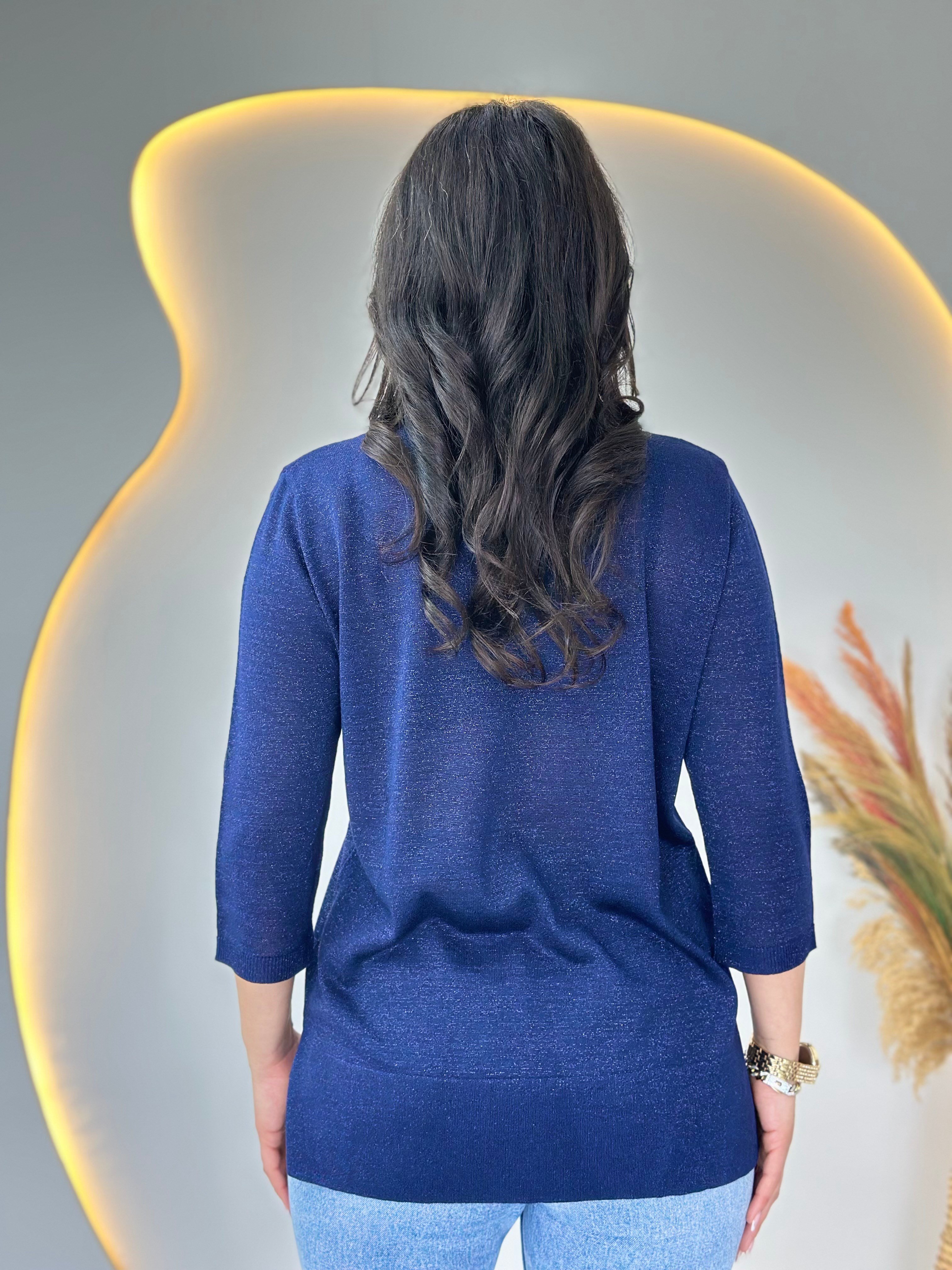 Suzy Lacivert V Yaka Sim İşlemeli Merserize Bluz D116